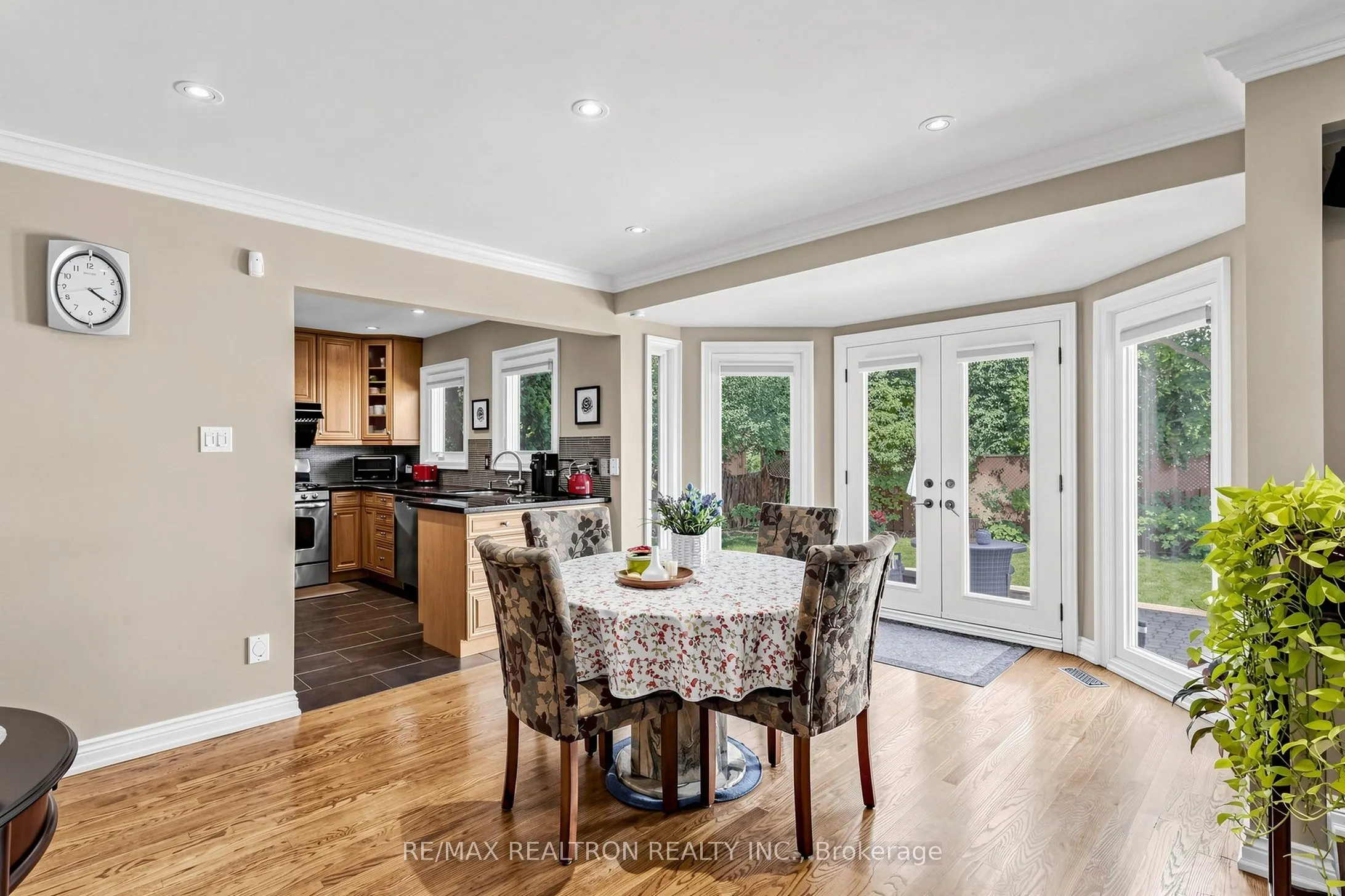 84 Ferndell Circle