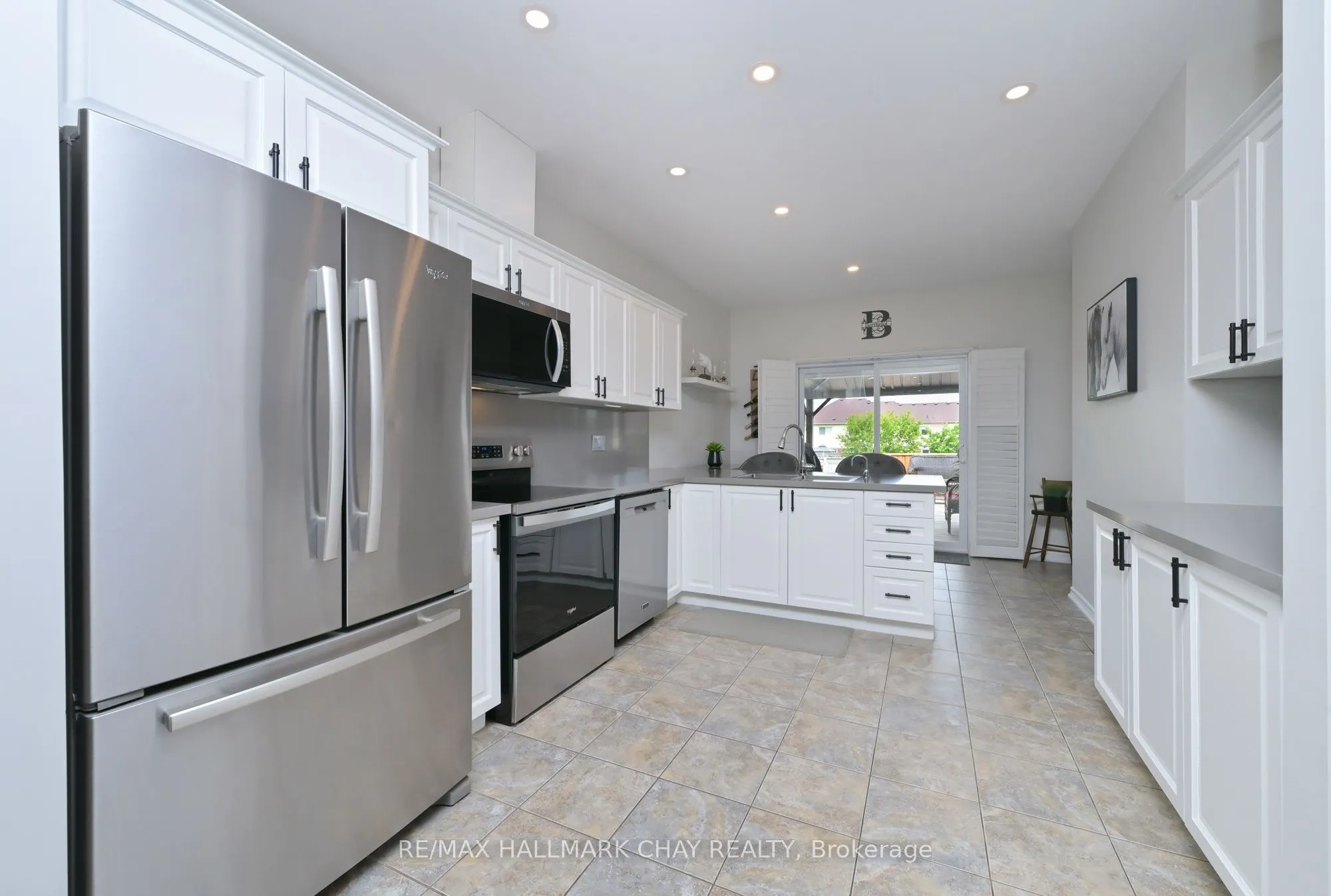 25 Kingsmere Crescent