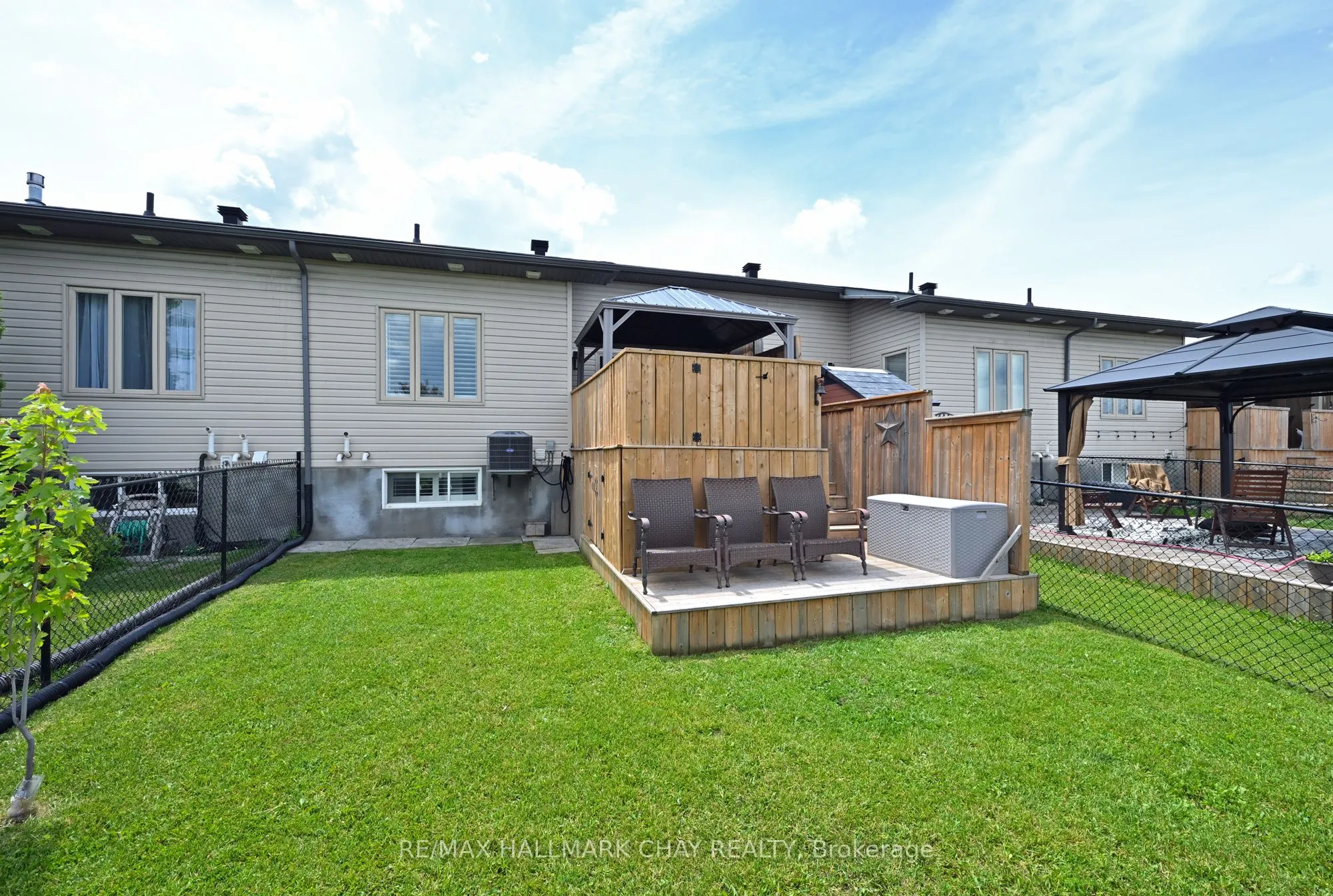 25 Kingsmere Crescent
