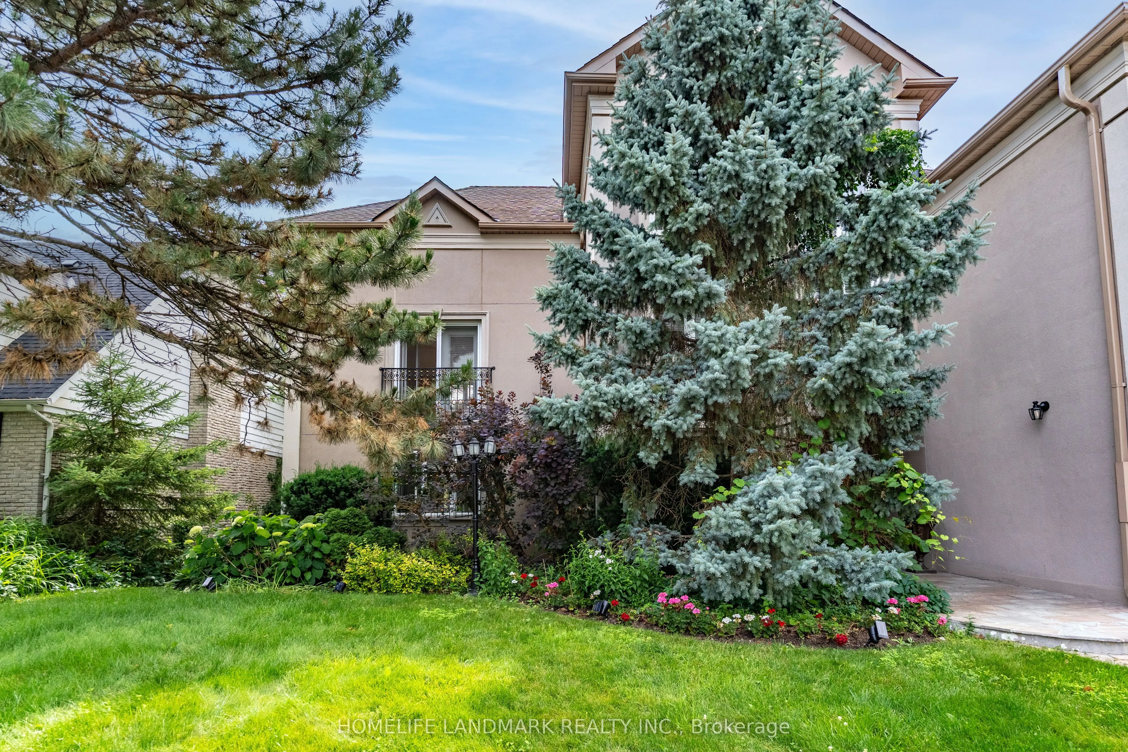 14 Meadow Heights Court