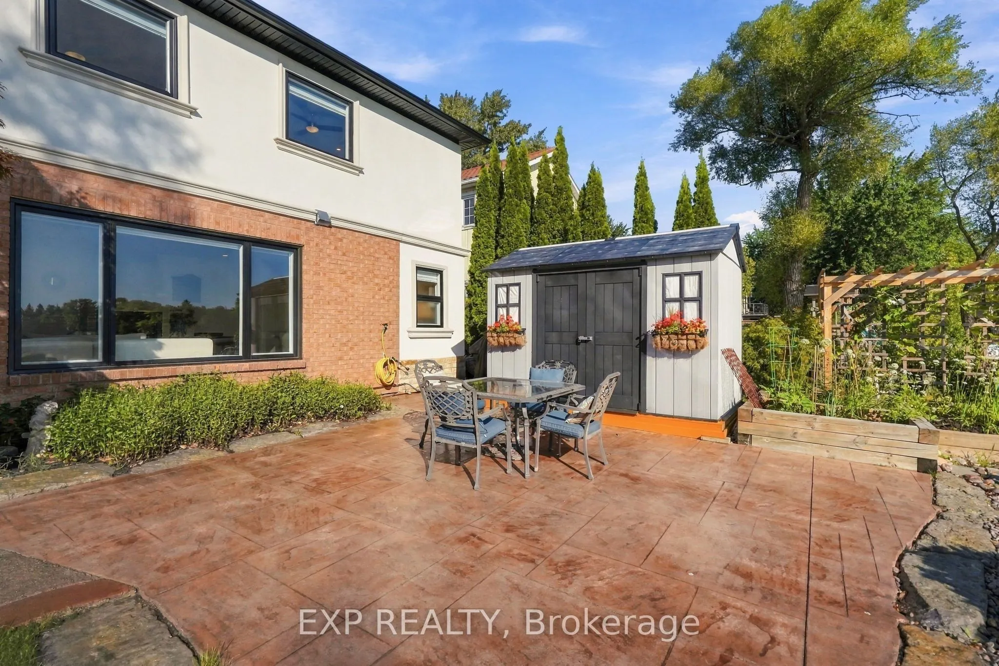 3 Willowbank Avenue