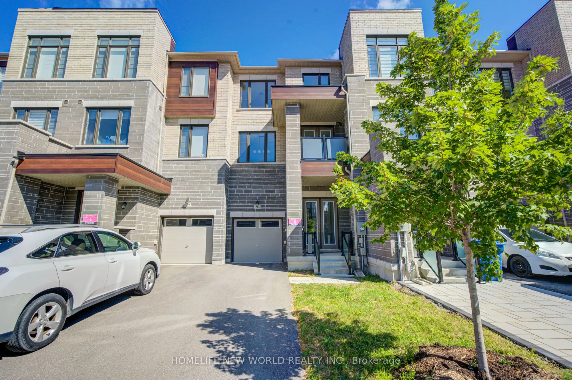 216 Vermont Avenue