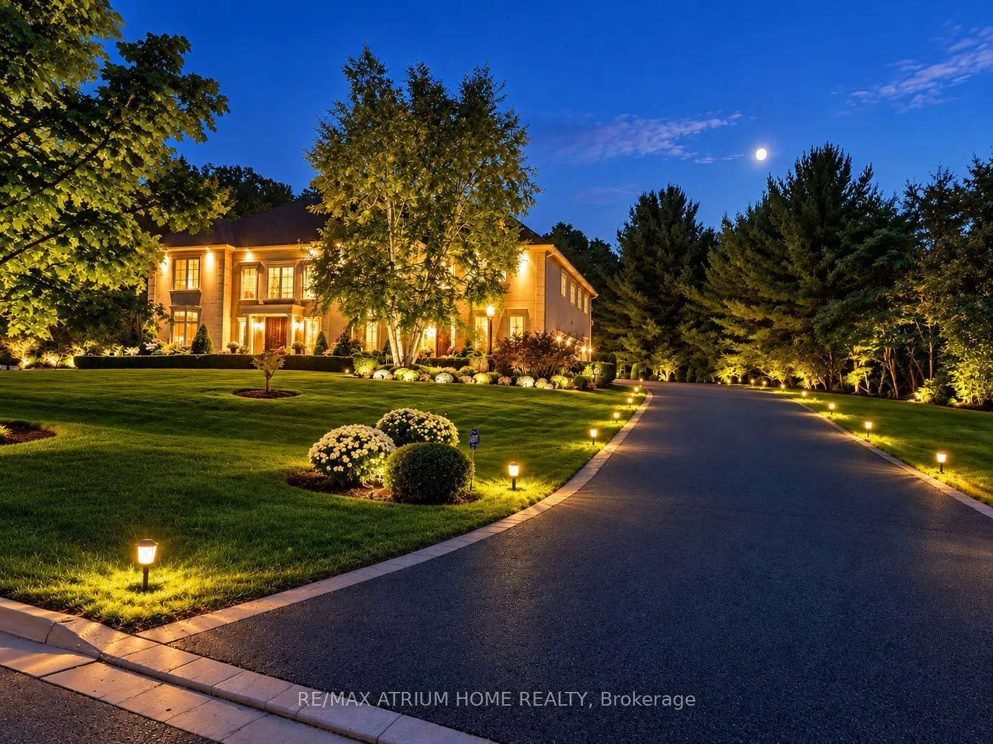 65 Kingswood Drive