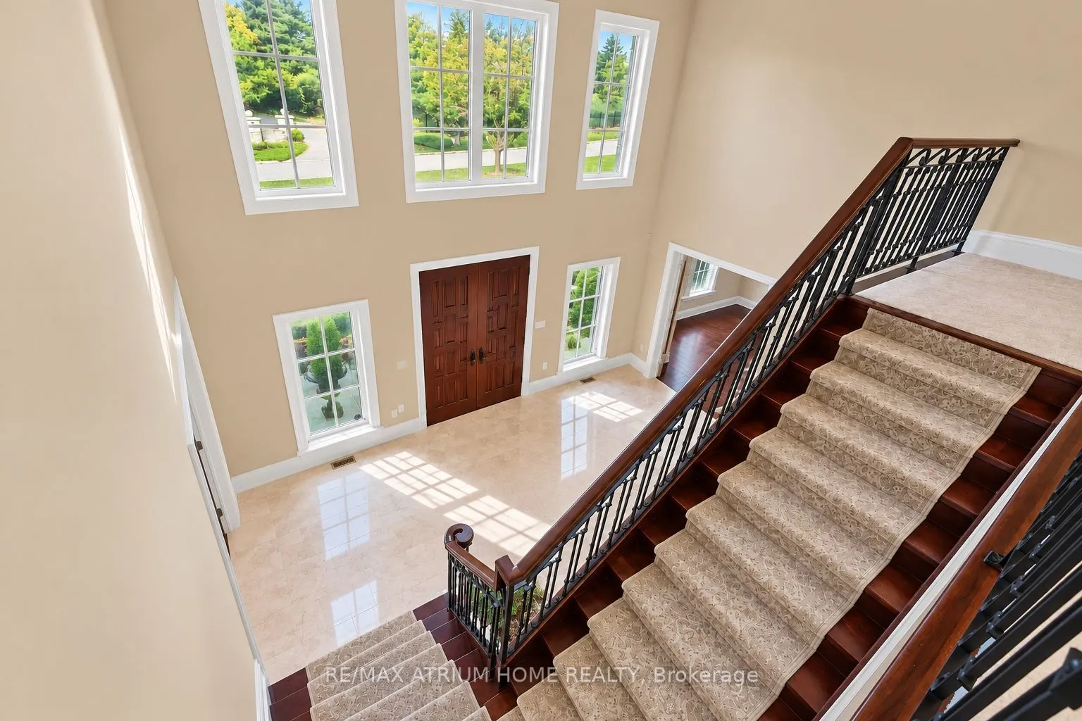 65 Kingswood Drive