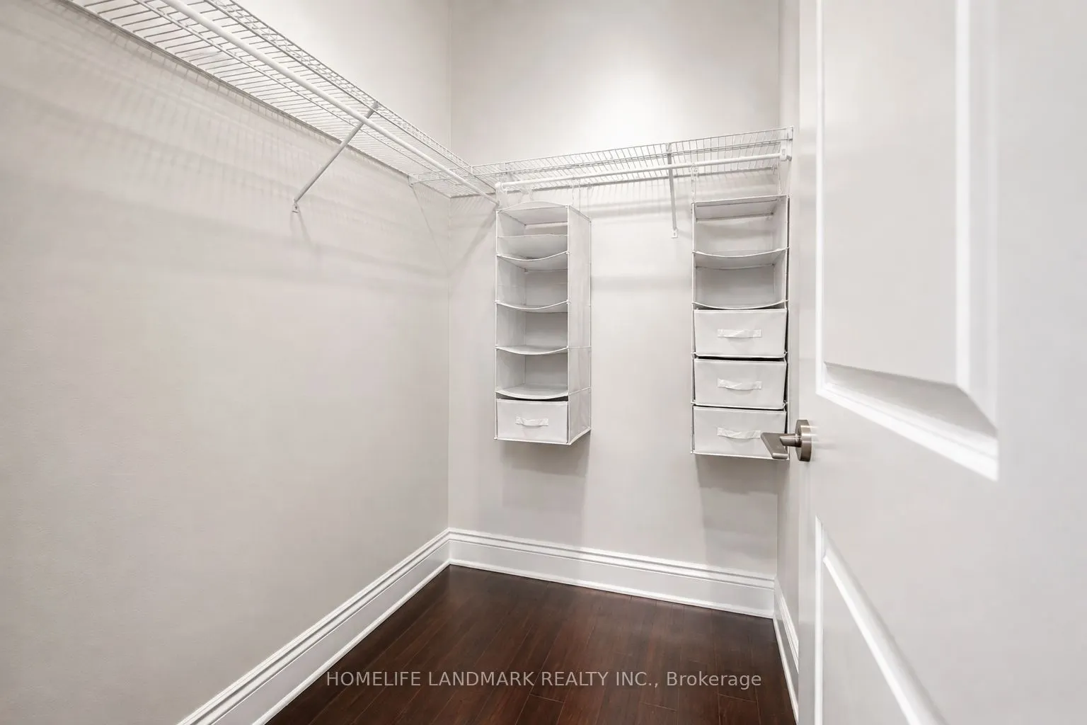 325 South Park Road #325-PH9