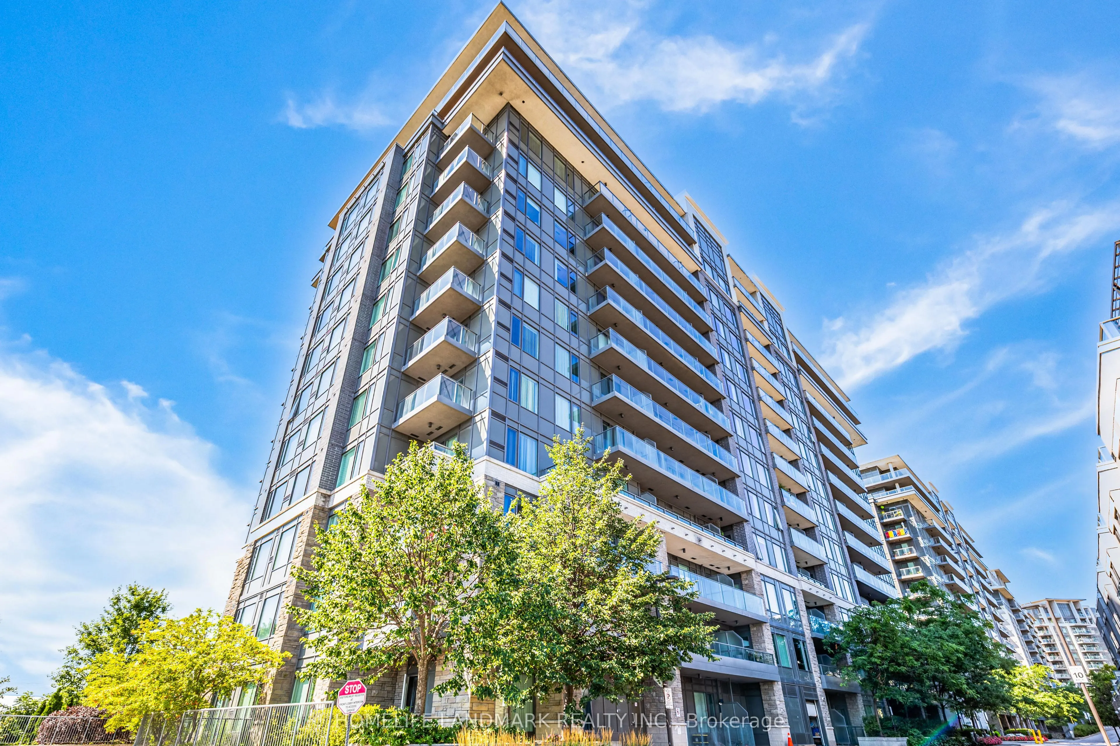 325 South Park Road #325-PH9
