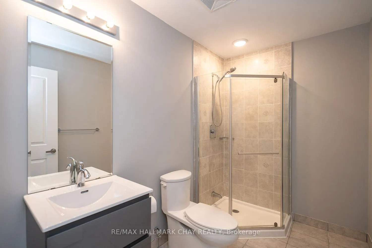 69 Boyne Street #103