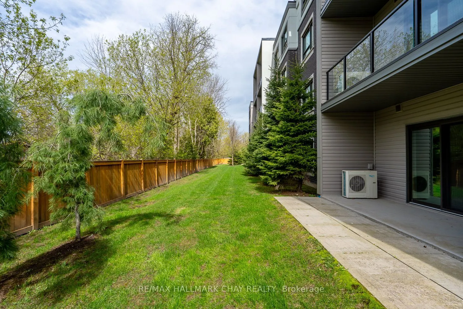 69 Boyne Street #103
