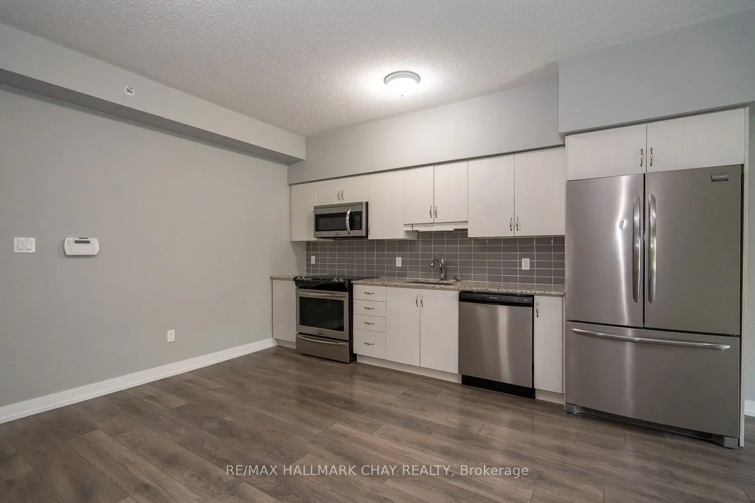 69 Boyne Street #103