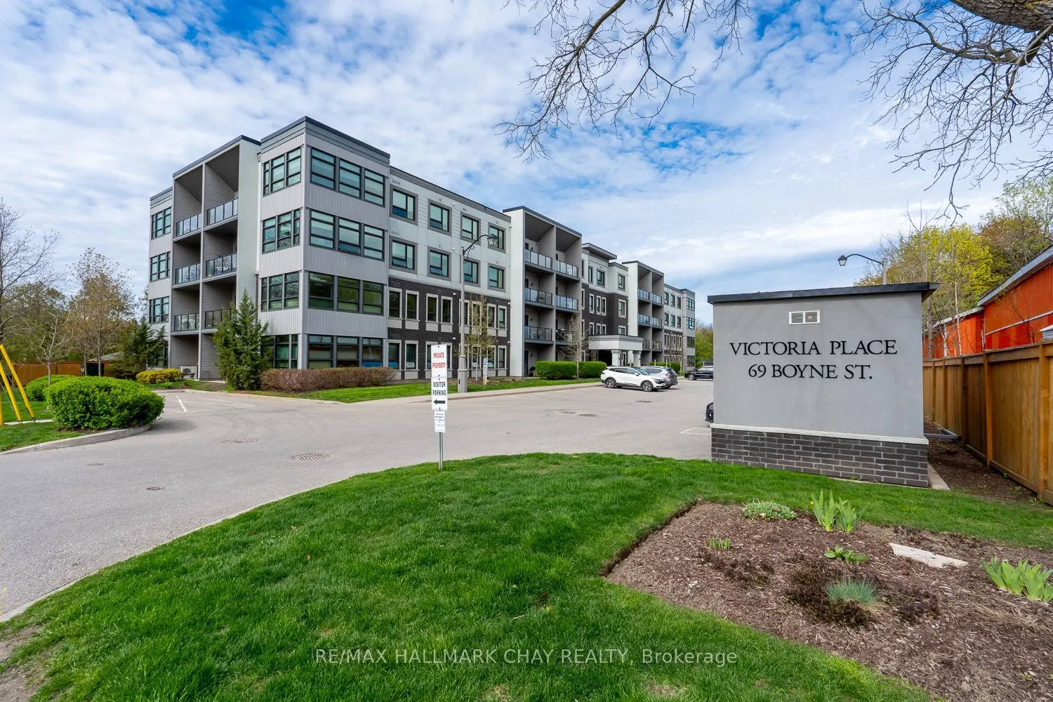69 Boyne Street #103