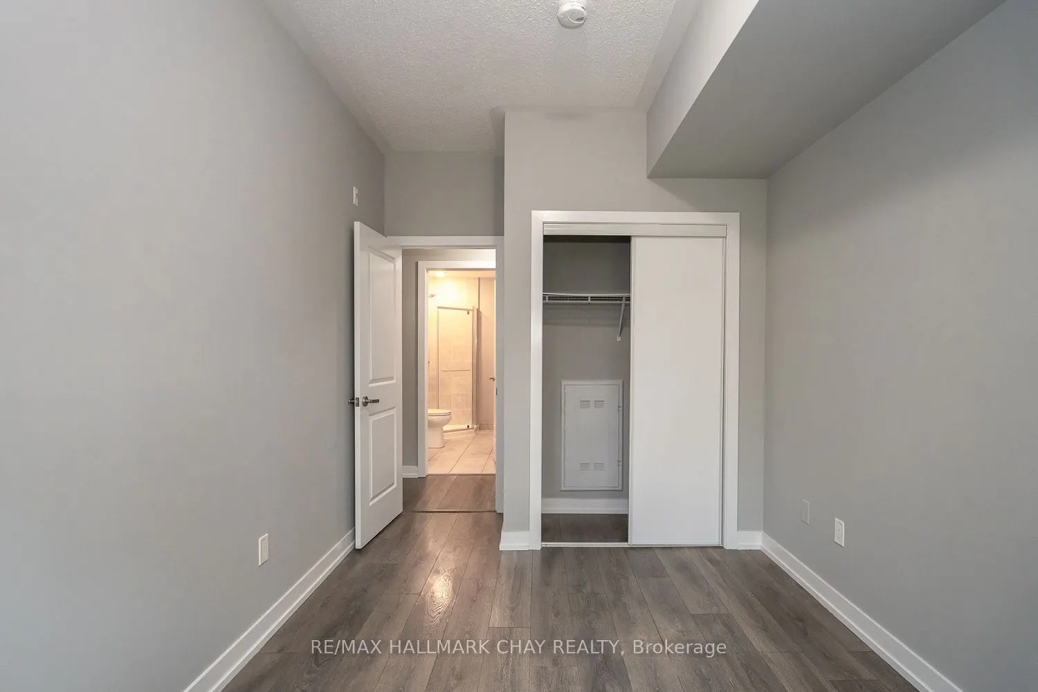 69 Boyne Street #103