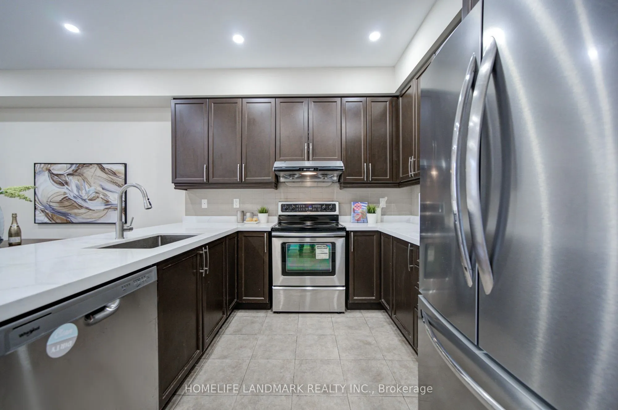 10483 Woodbine Avenue