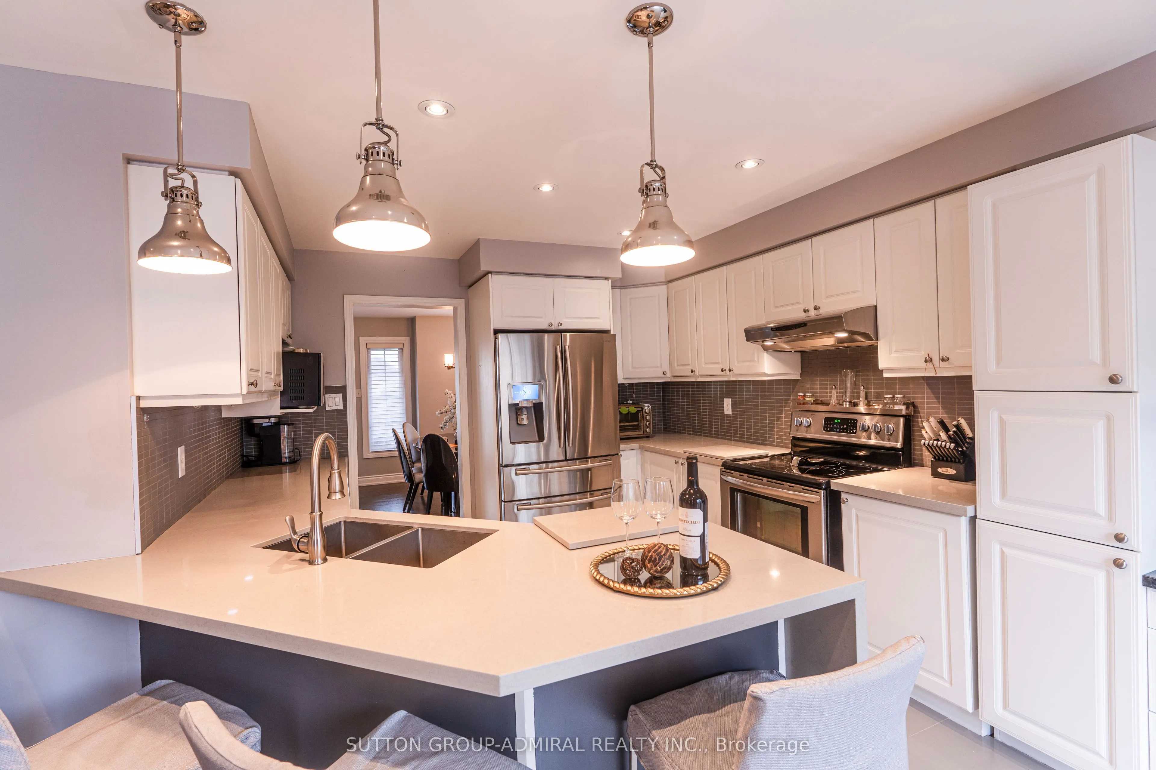 43 Mainland Crescent