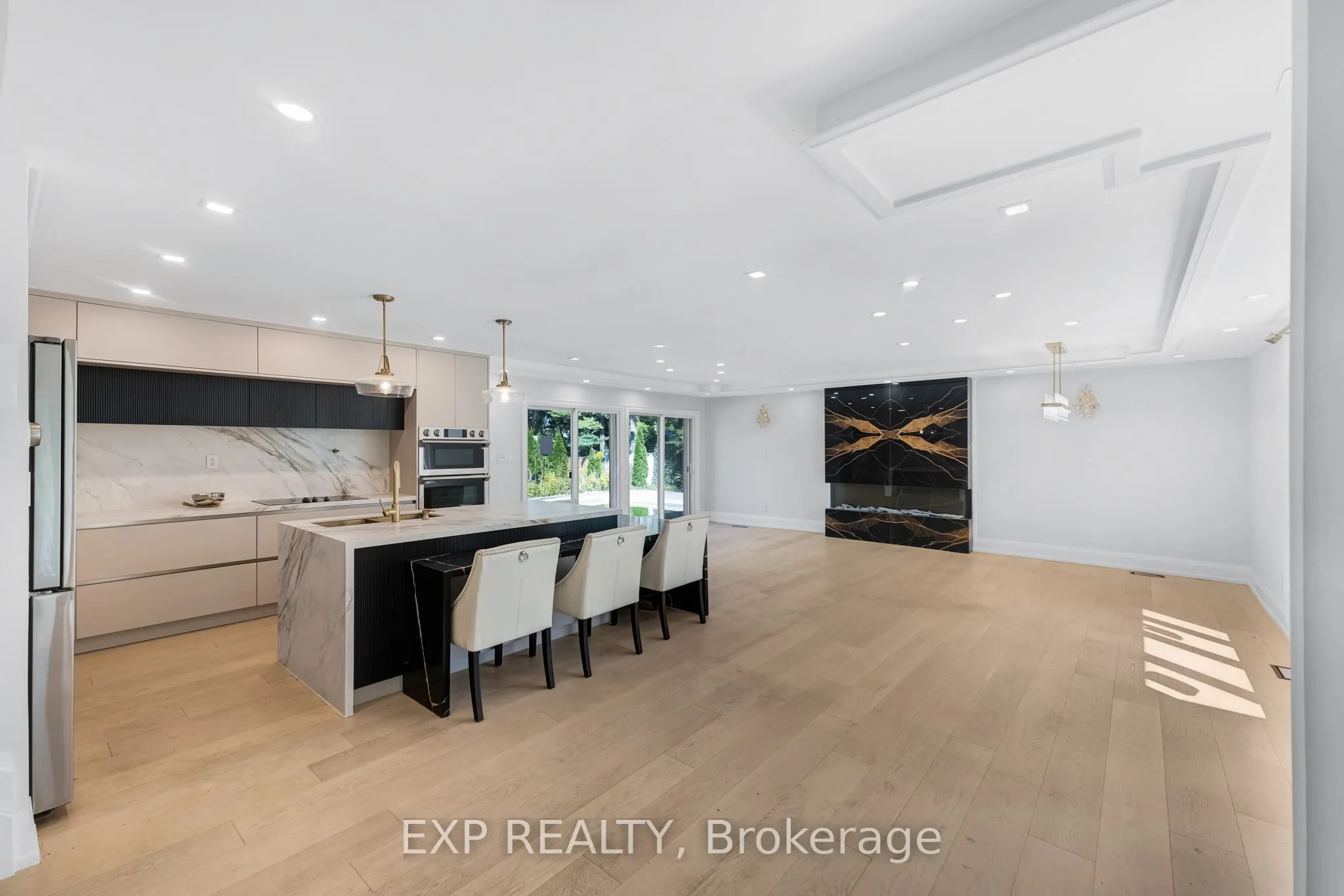 388 Bouchier Street