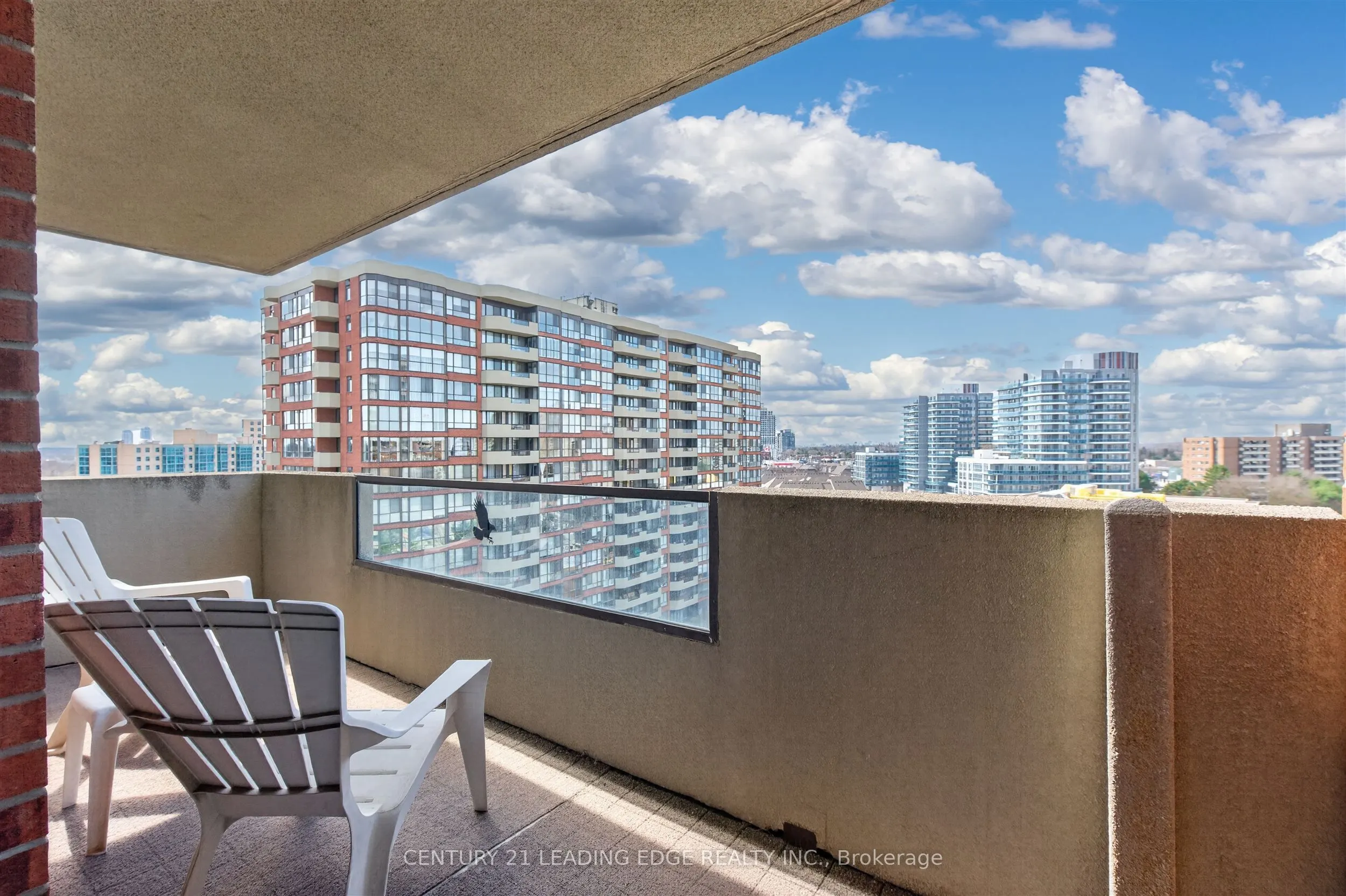 33 Weldrick Road E #1011
