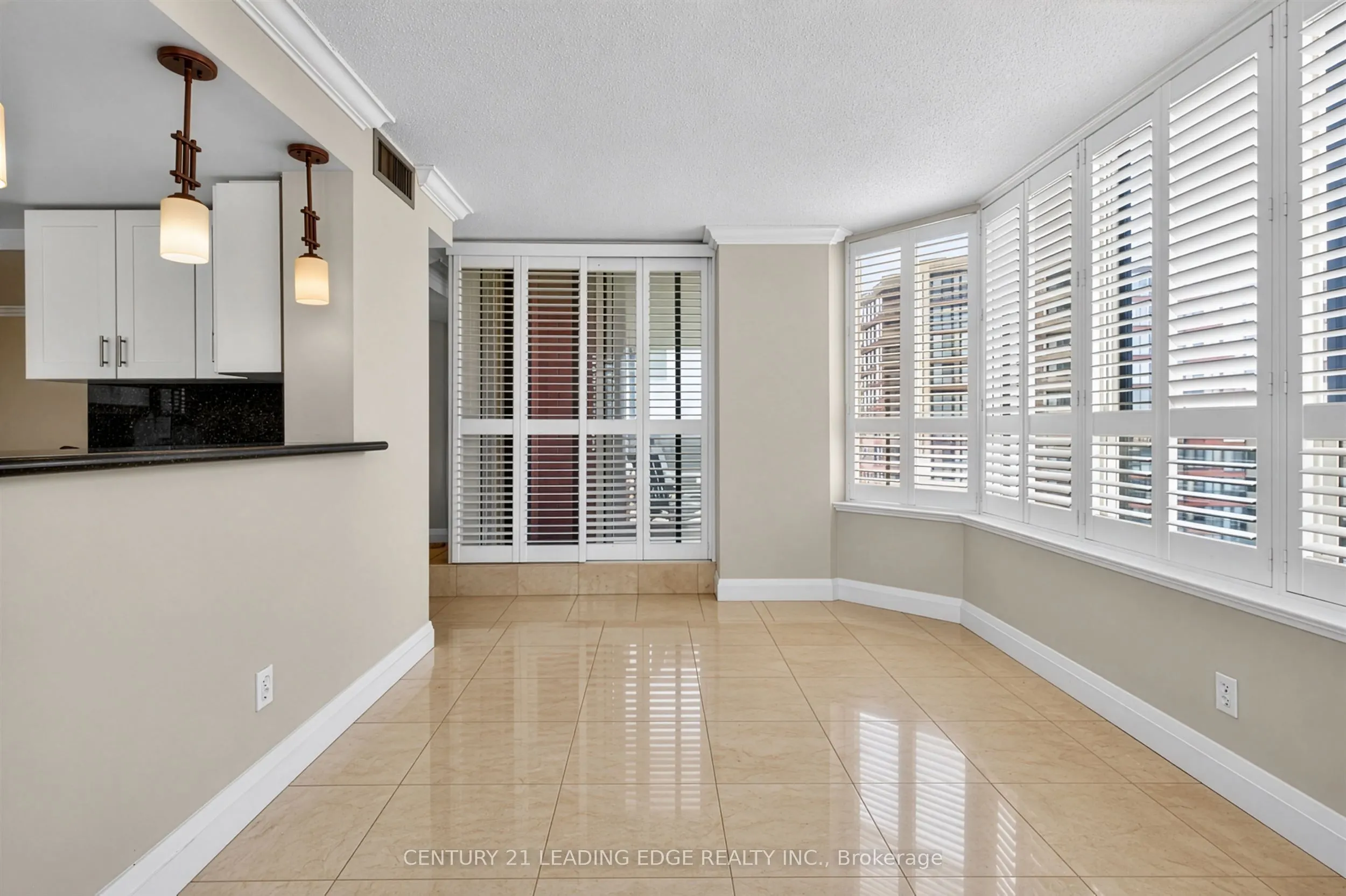 33 Weldrick Road E #1011
