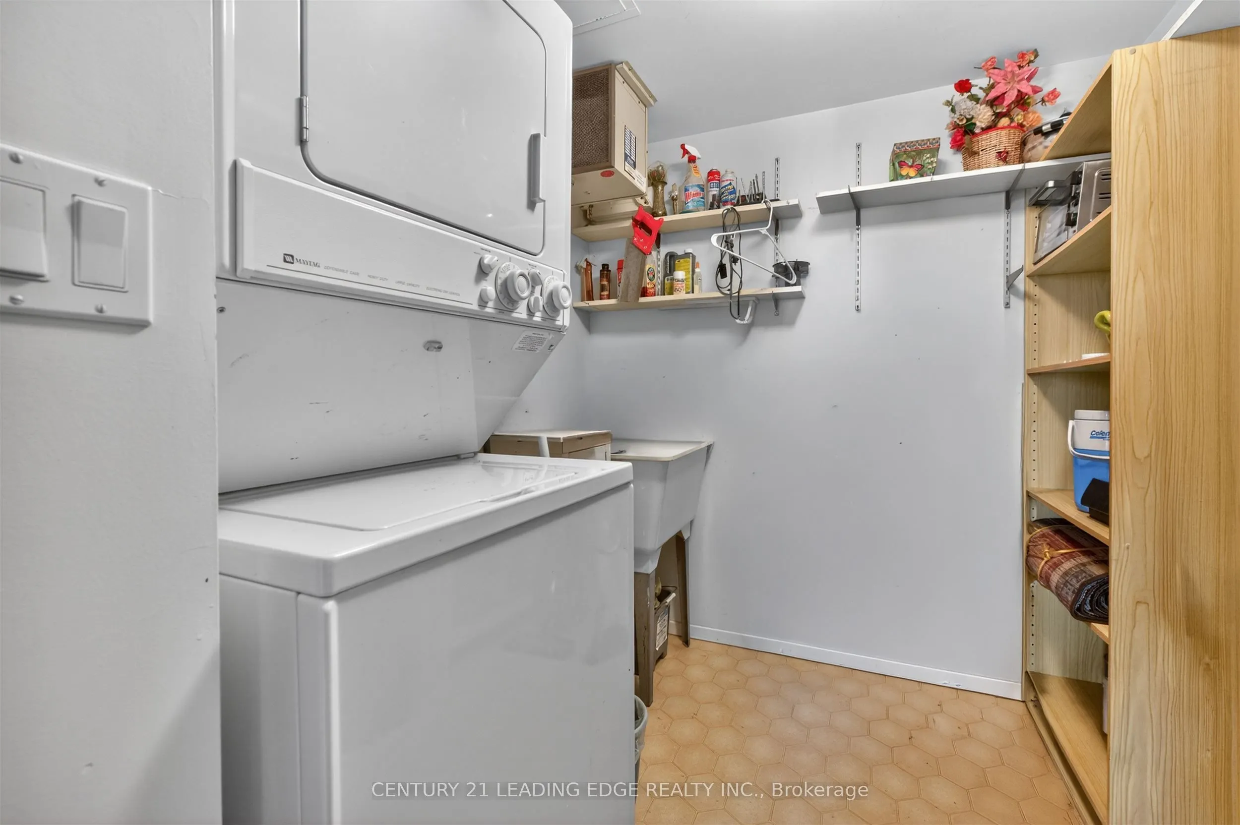 33 Weldrick Road E #1011