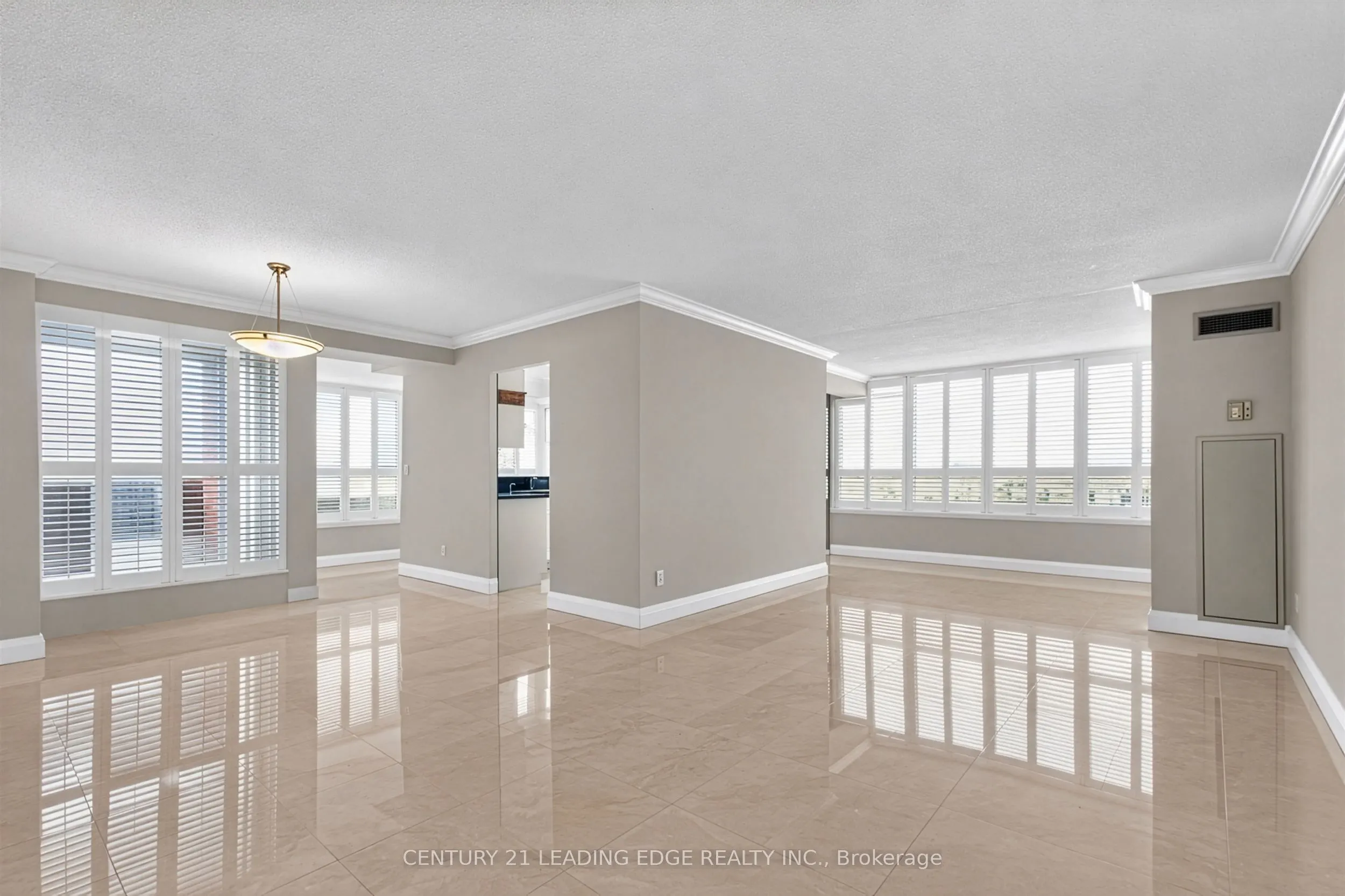 33 Weldrick Road E #1011