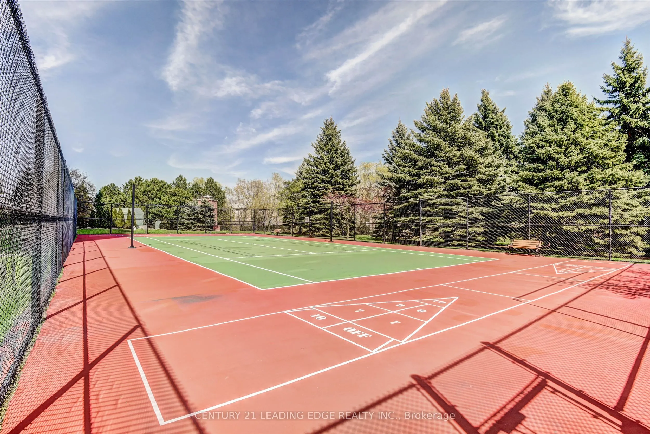 33 Weldrick Road E #1011