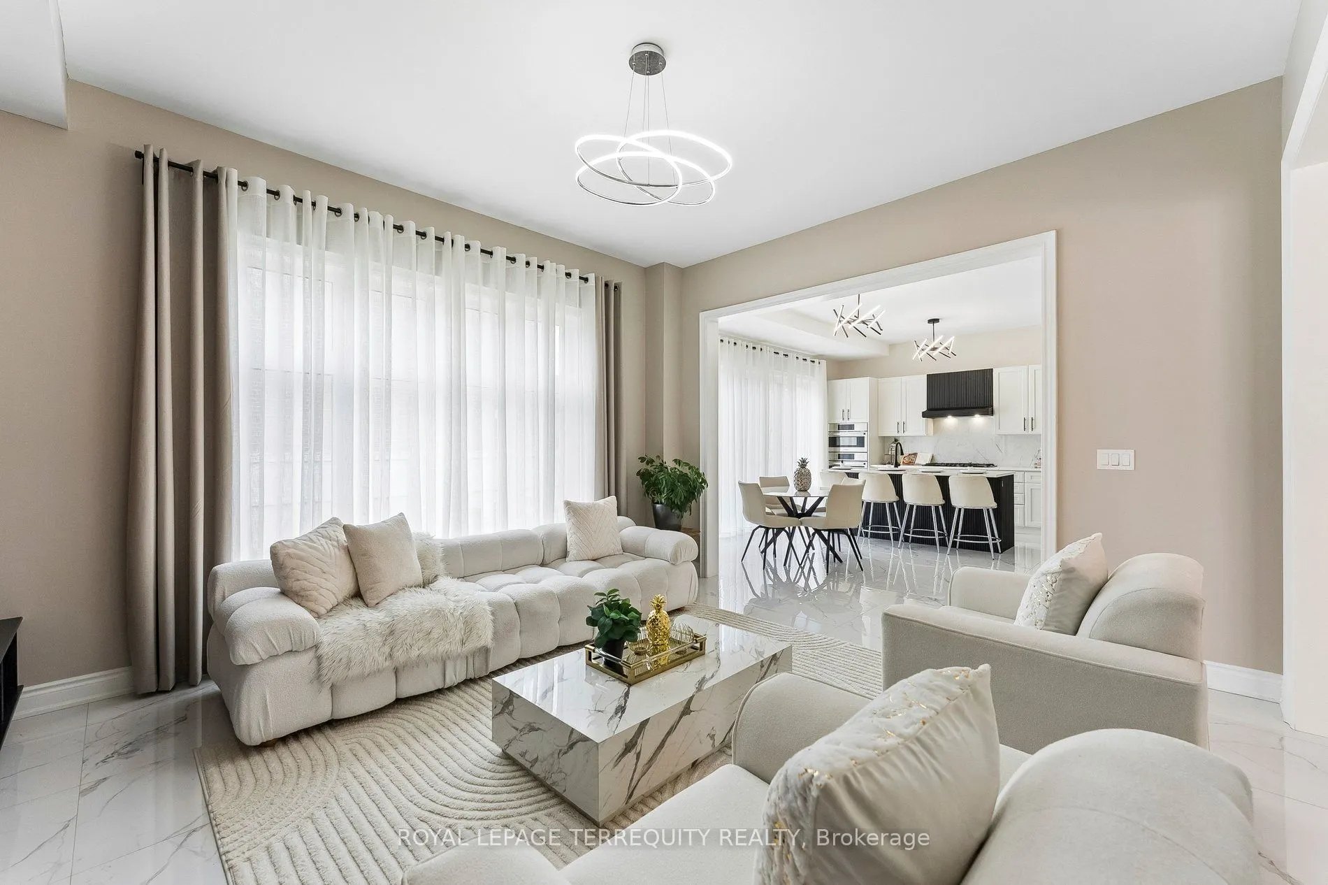 7 Ballanview Court