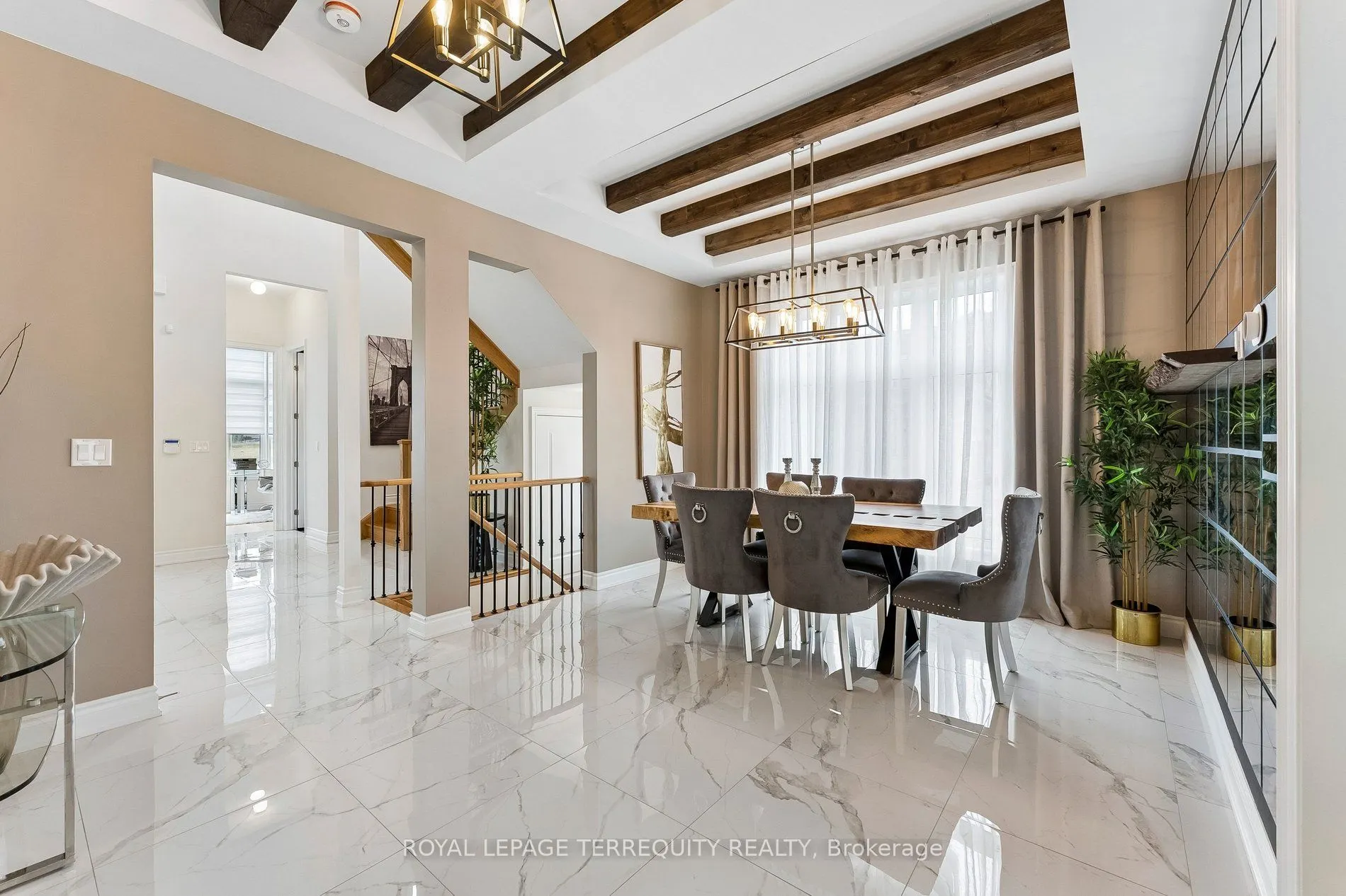 7 Ballanview Court