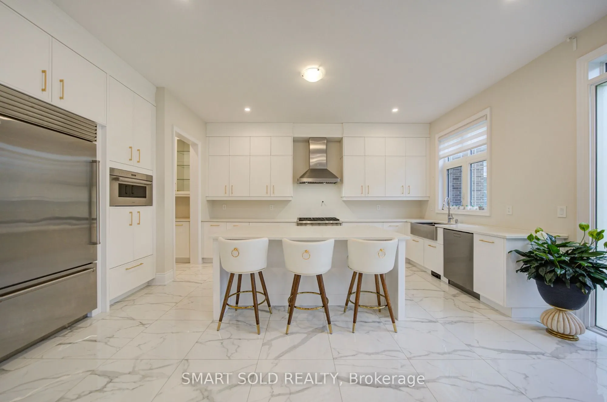 2 Menotti Drive