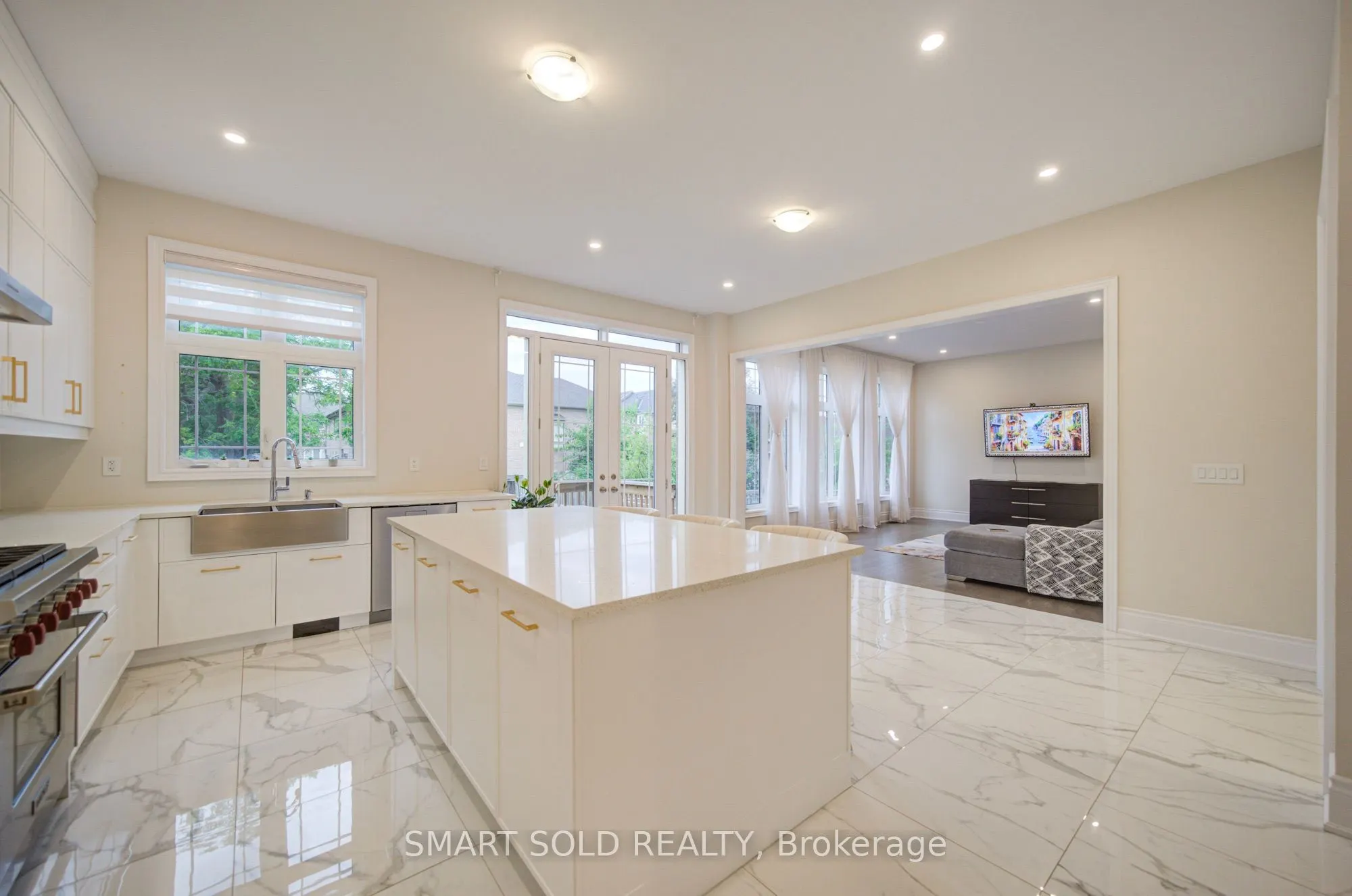 2 Menotti Drive