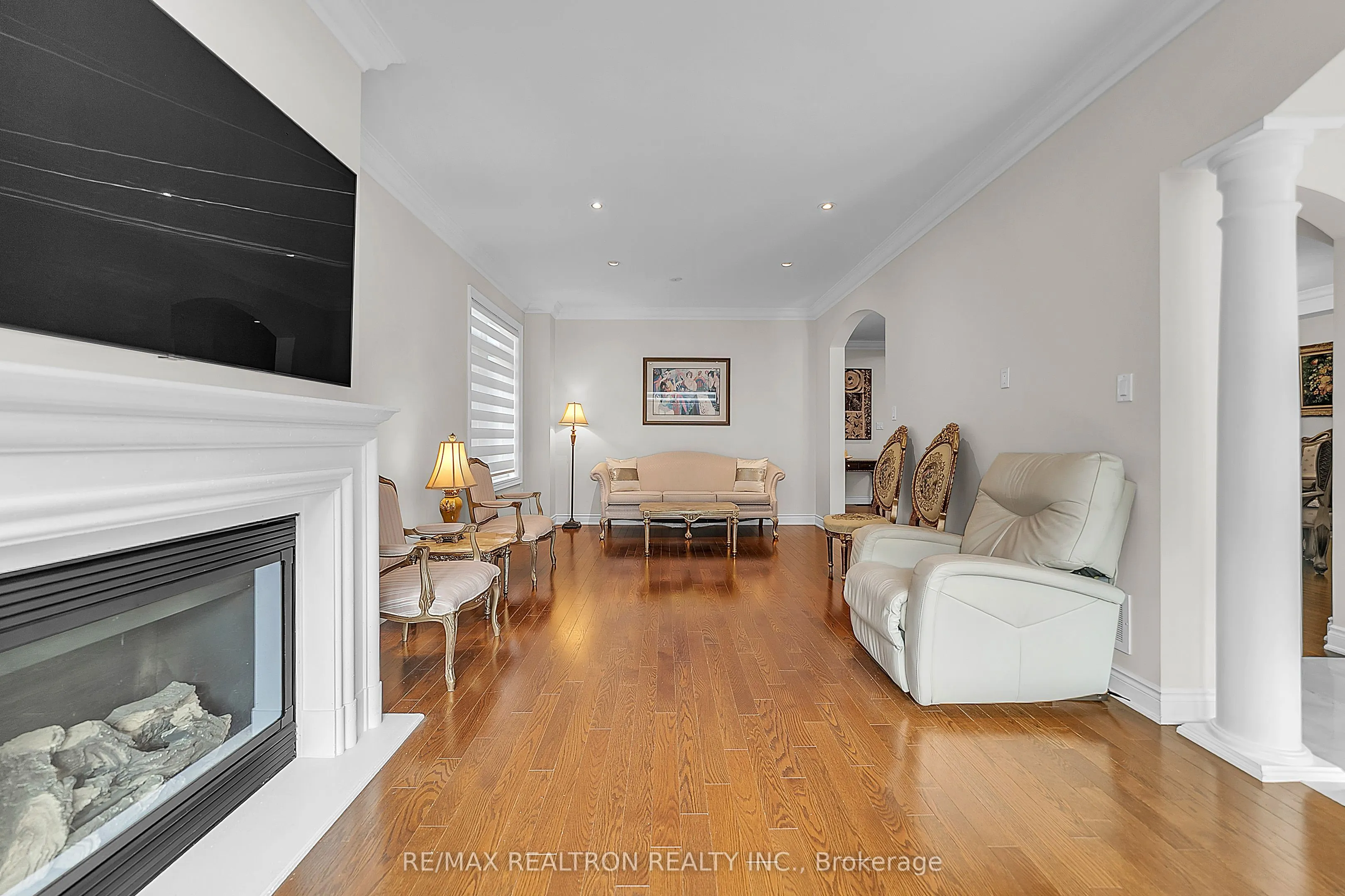 20 Rock Elm Court