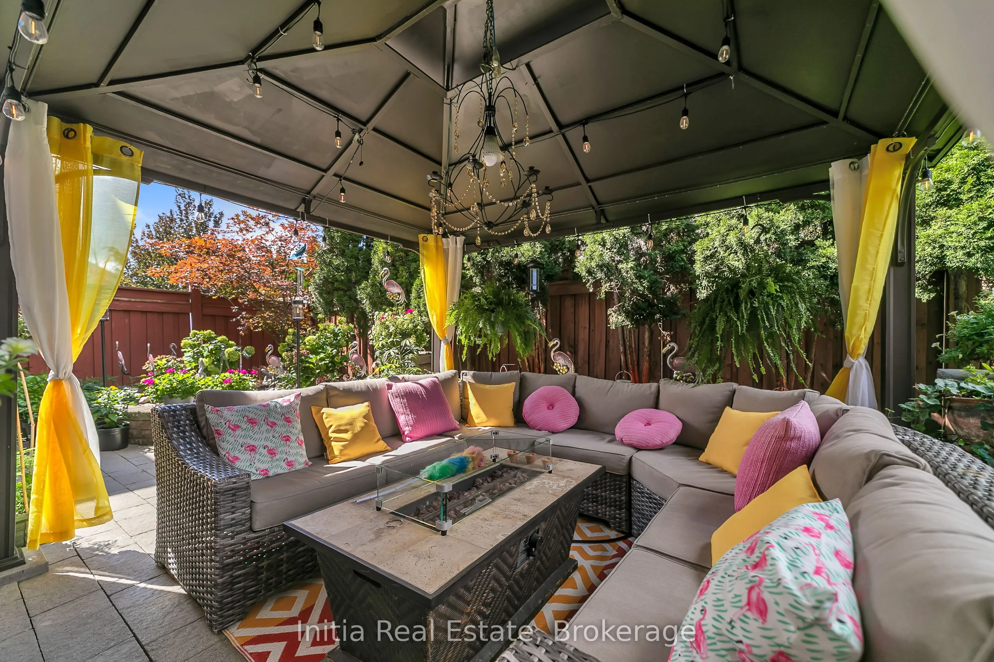 278 Fossil Hill Road E
