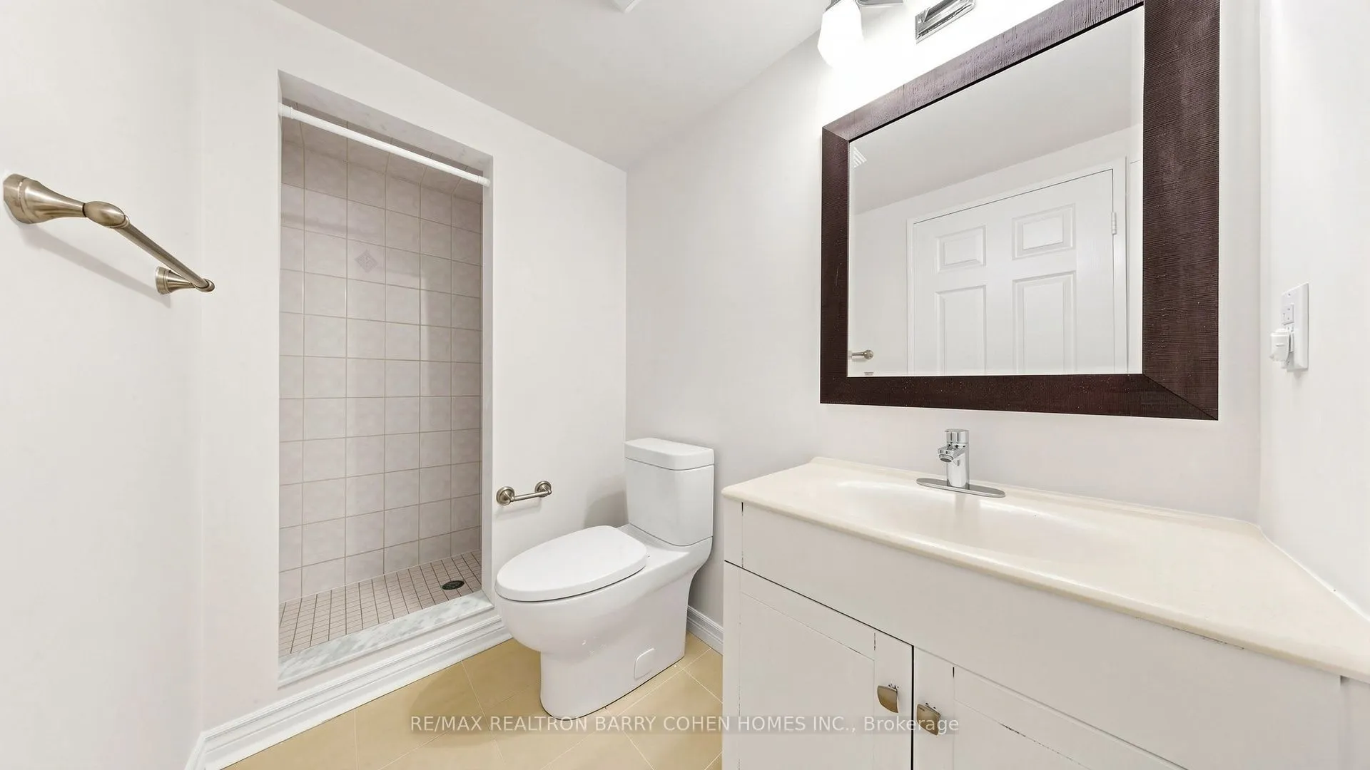 7398 Yonge Street #308