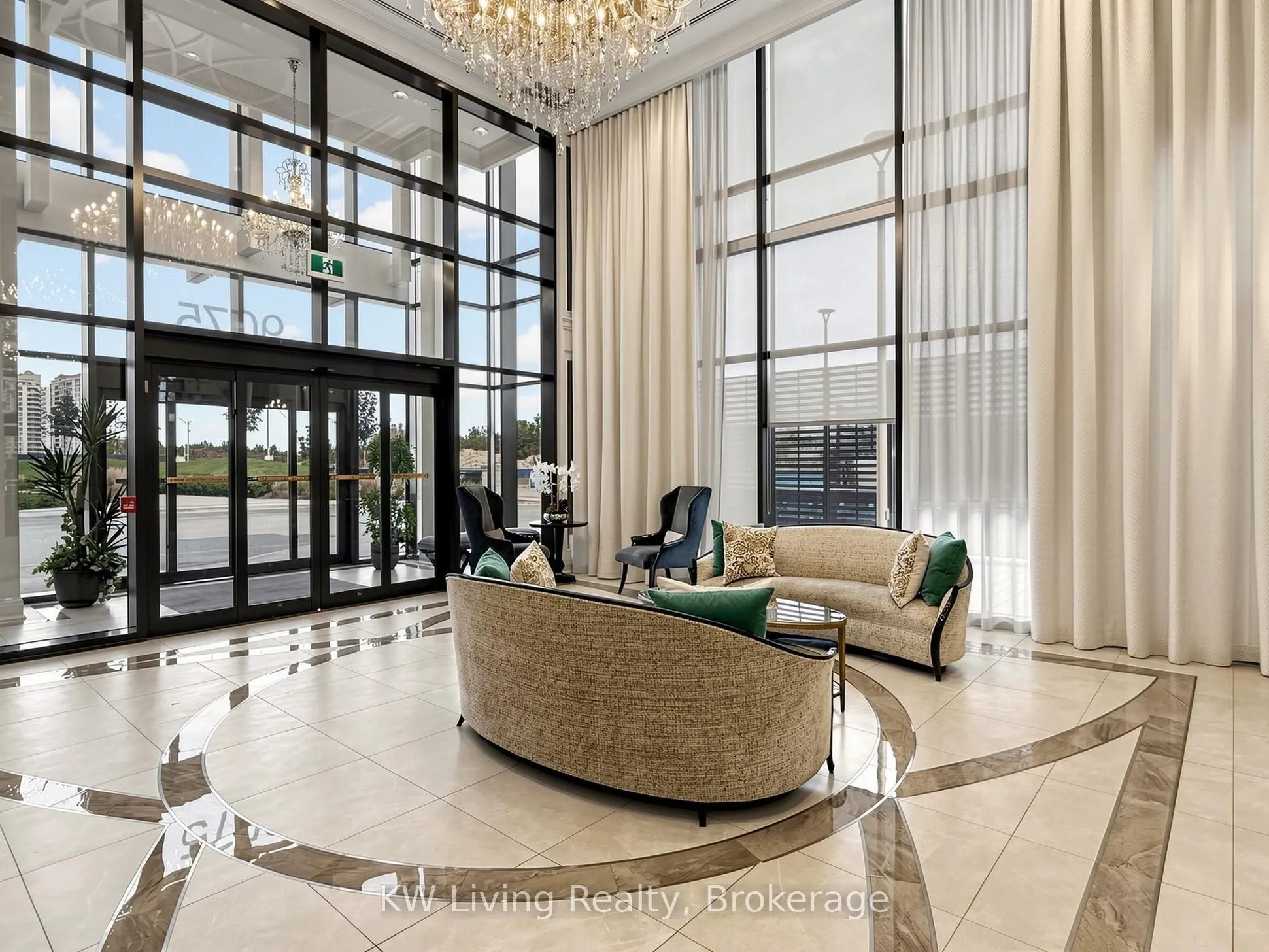 9075 Jane Street #2104