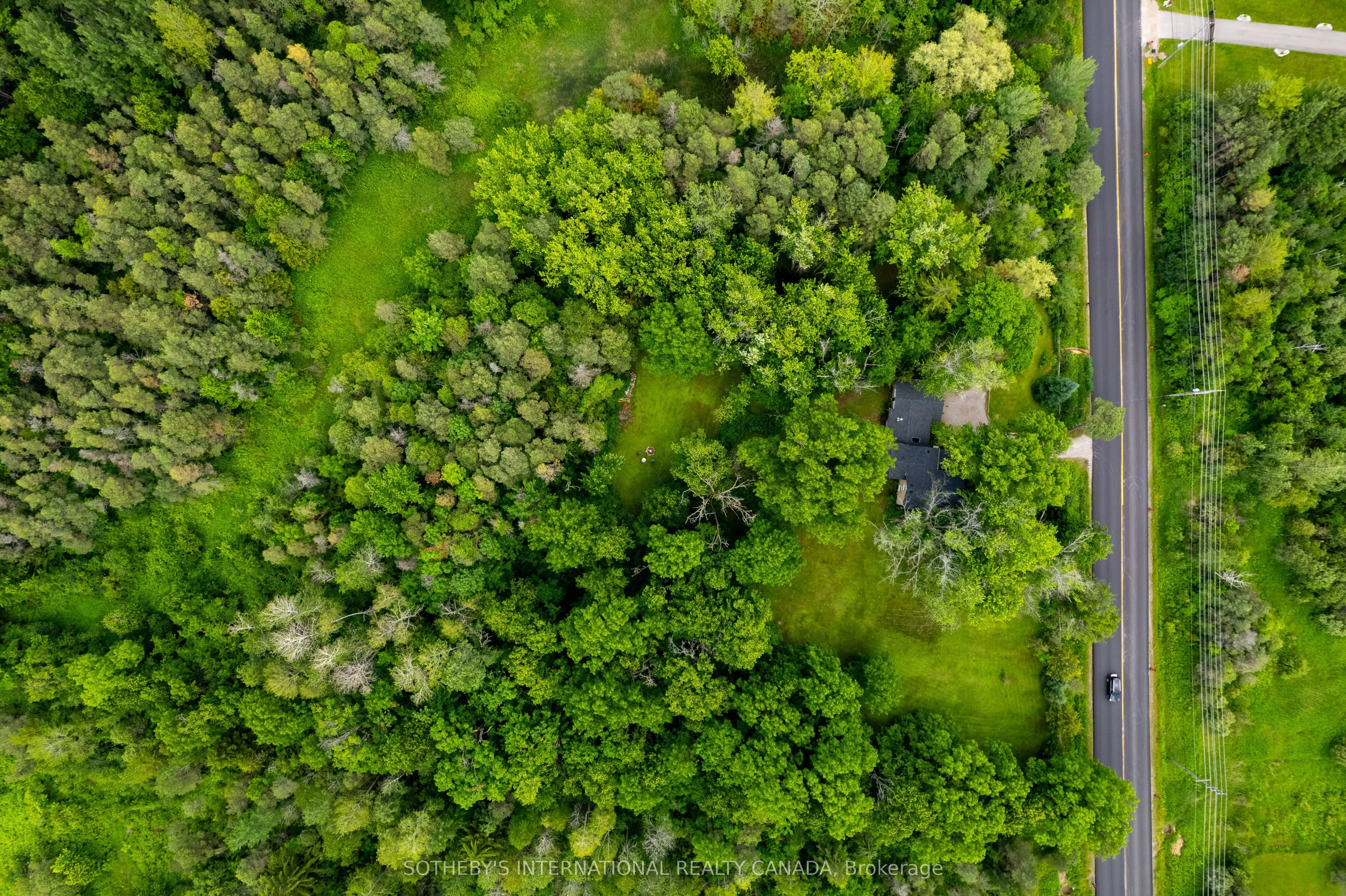 3250 Vivian Road