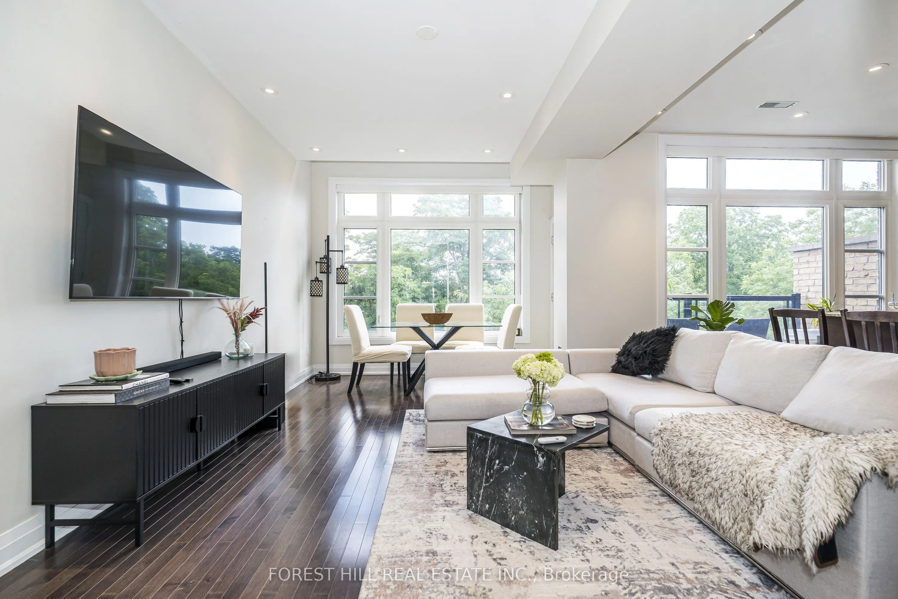 8169 Kipling Avenue #28