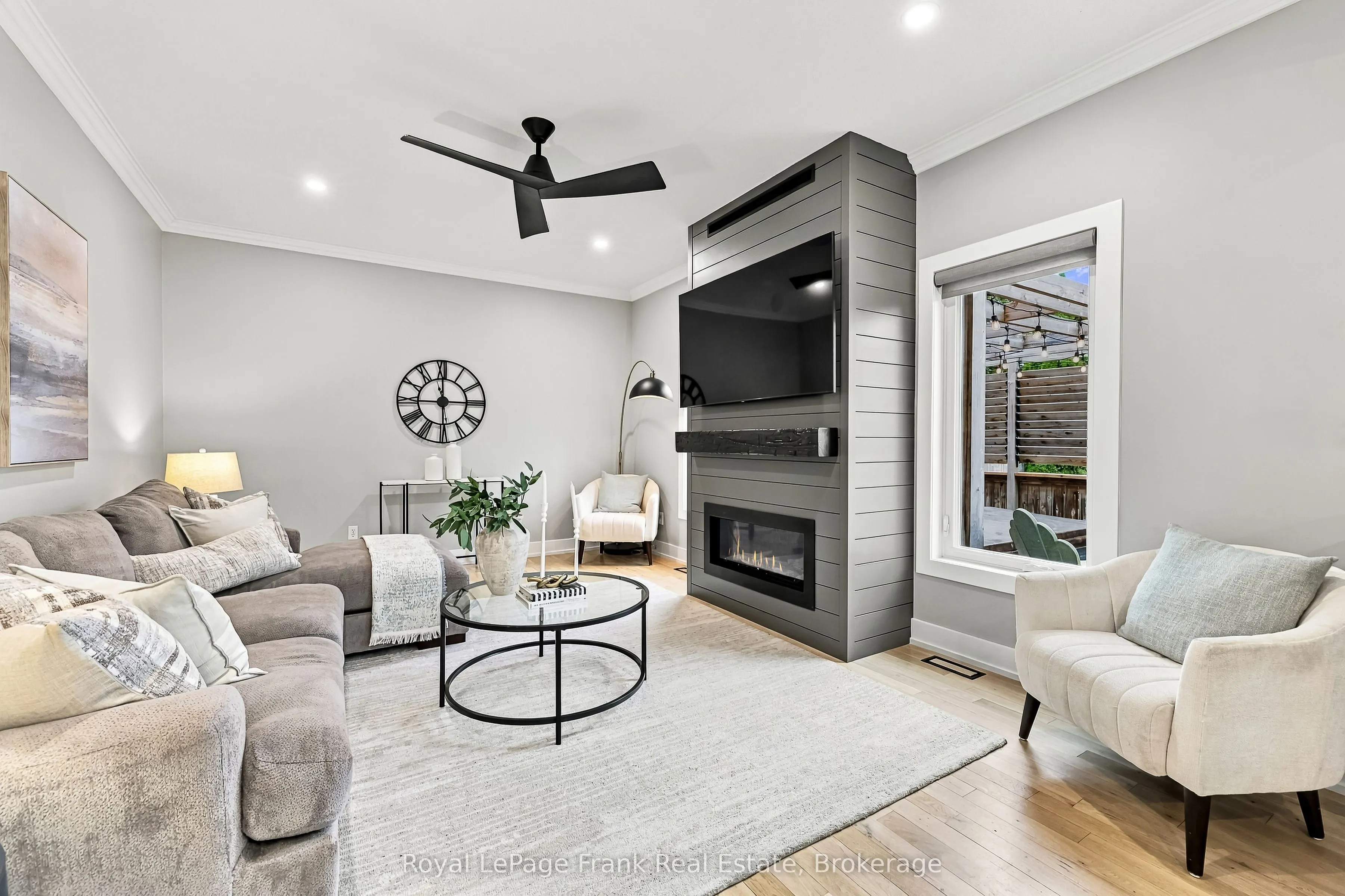 6 Foxbury Road