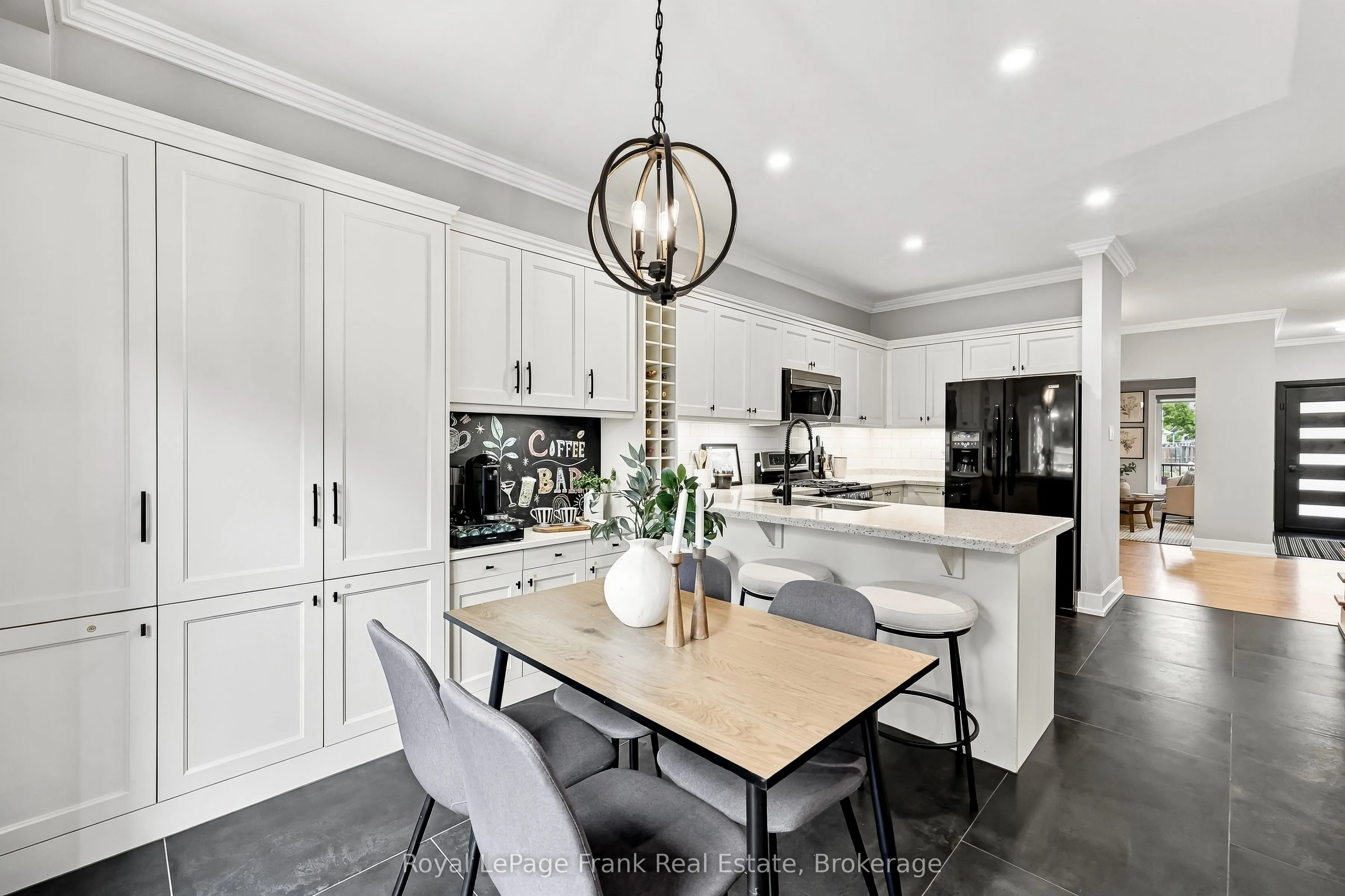 6 Foxbury Road
