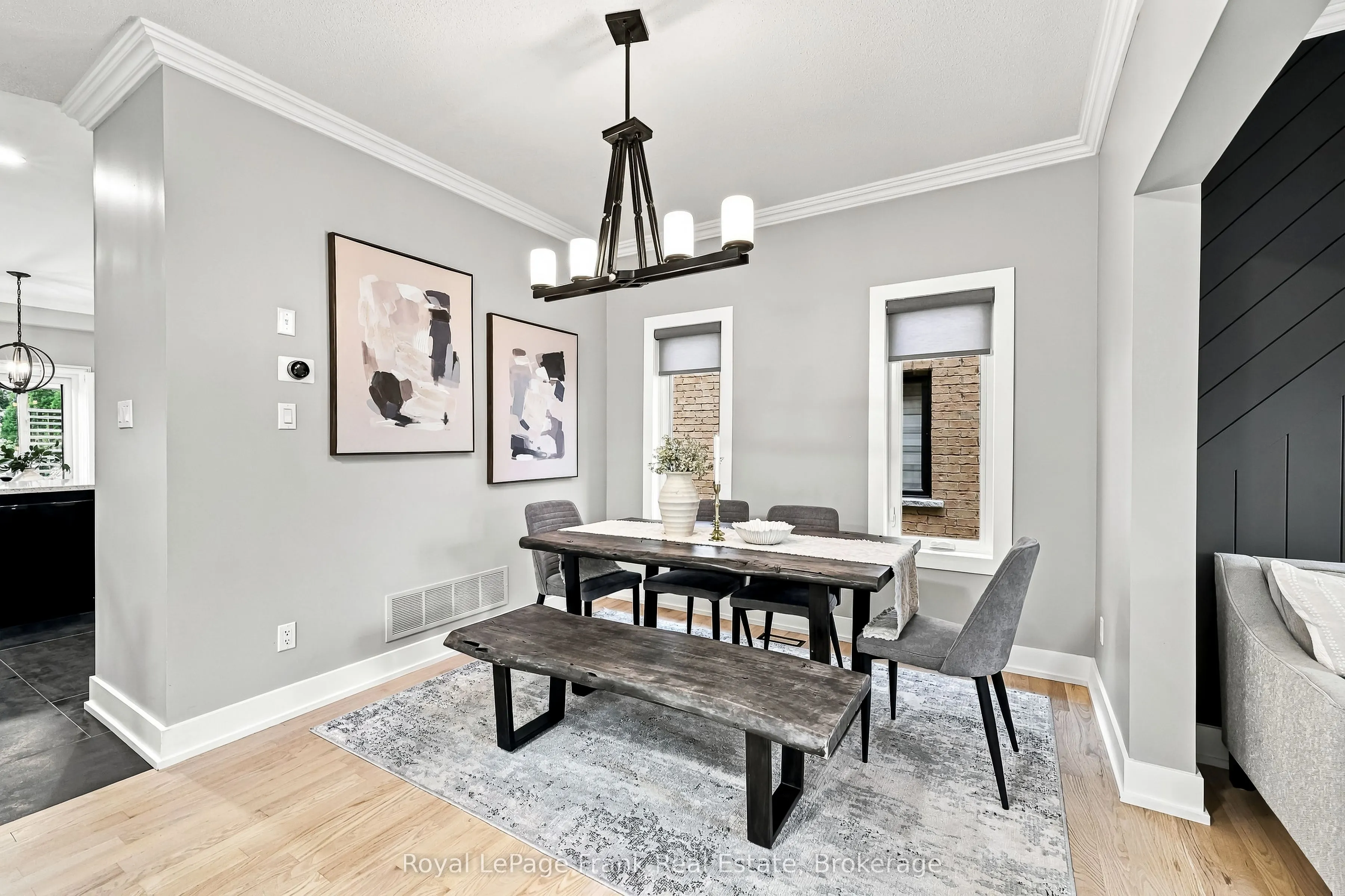 6 Foxbury Road