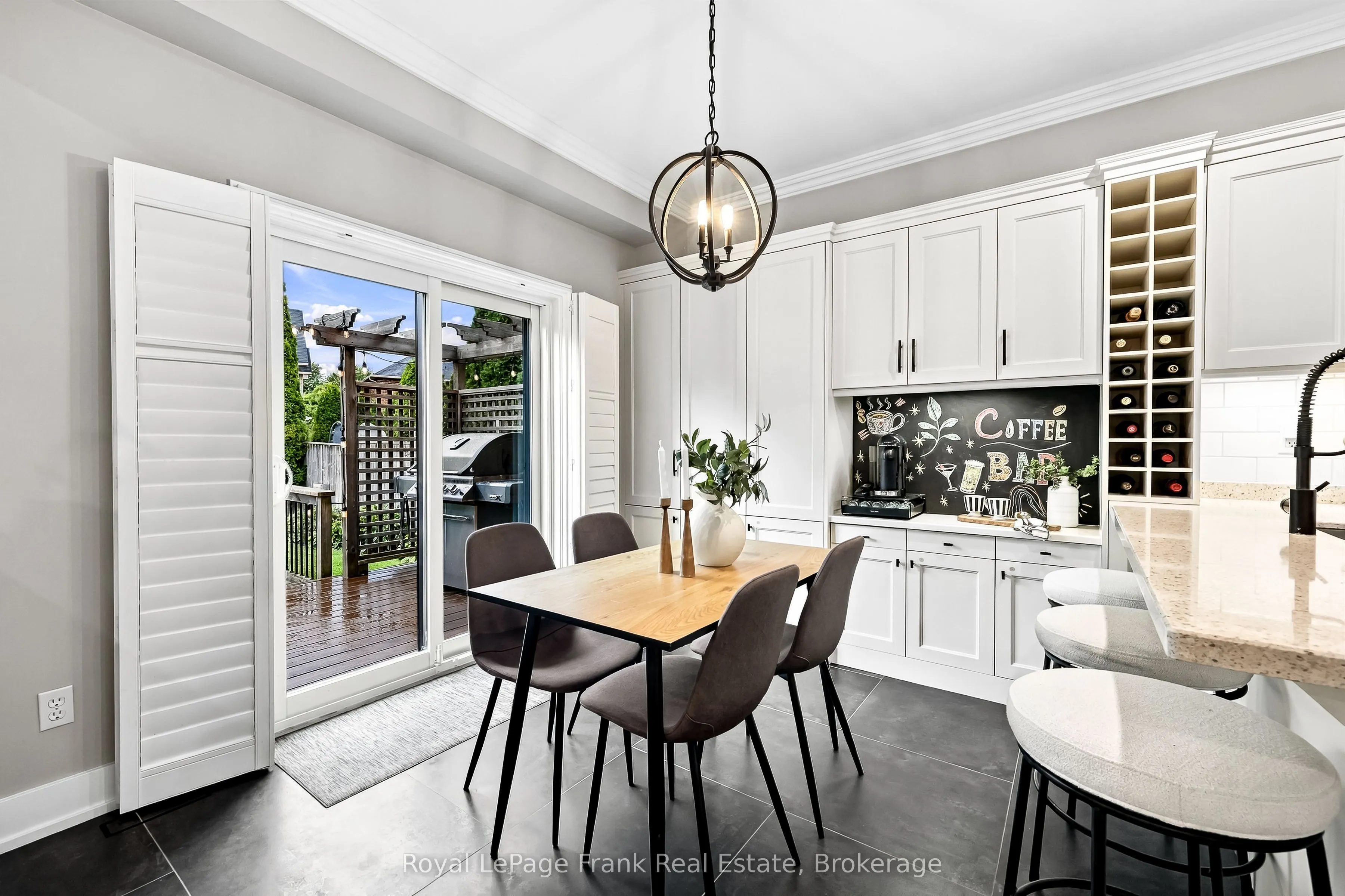 6 Foxbury Road