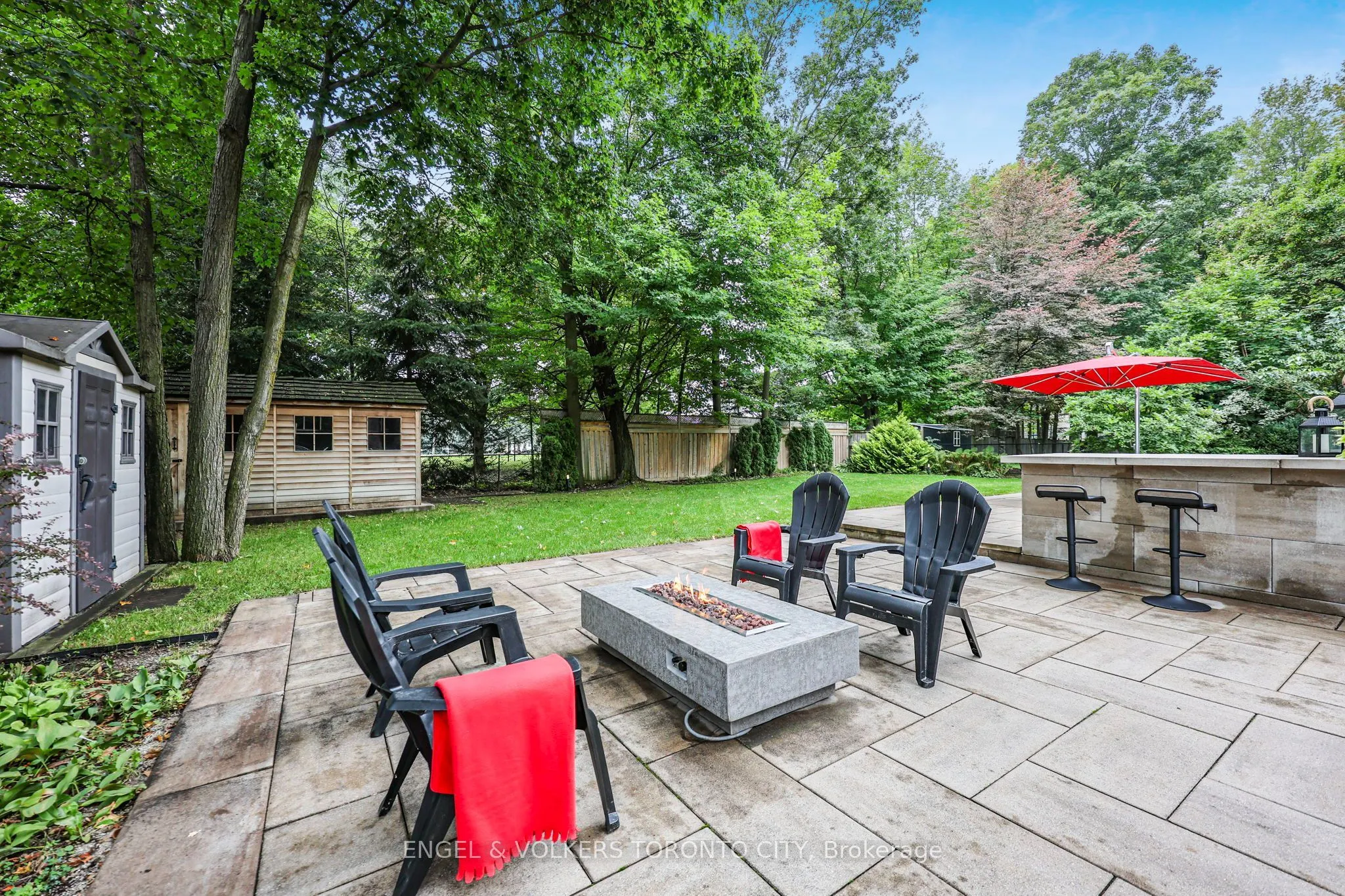 11 Cedarwood Crescent