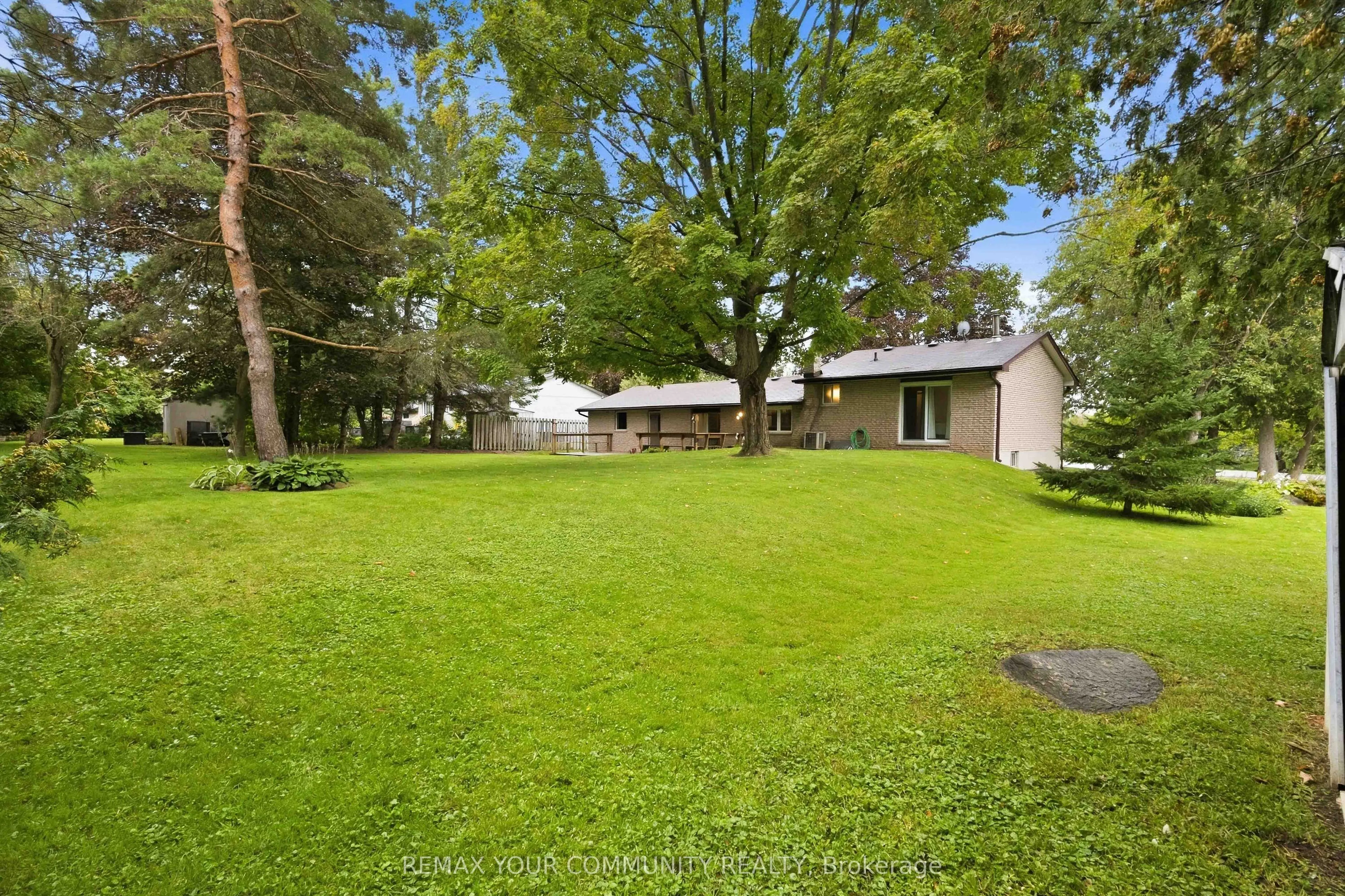 5 Medina Square