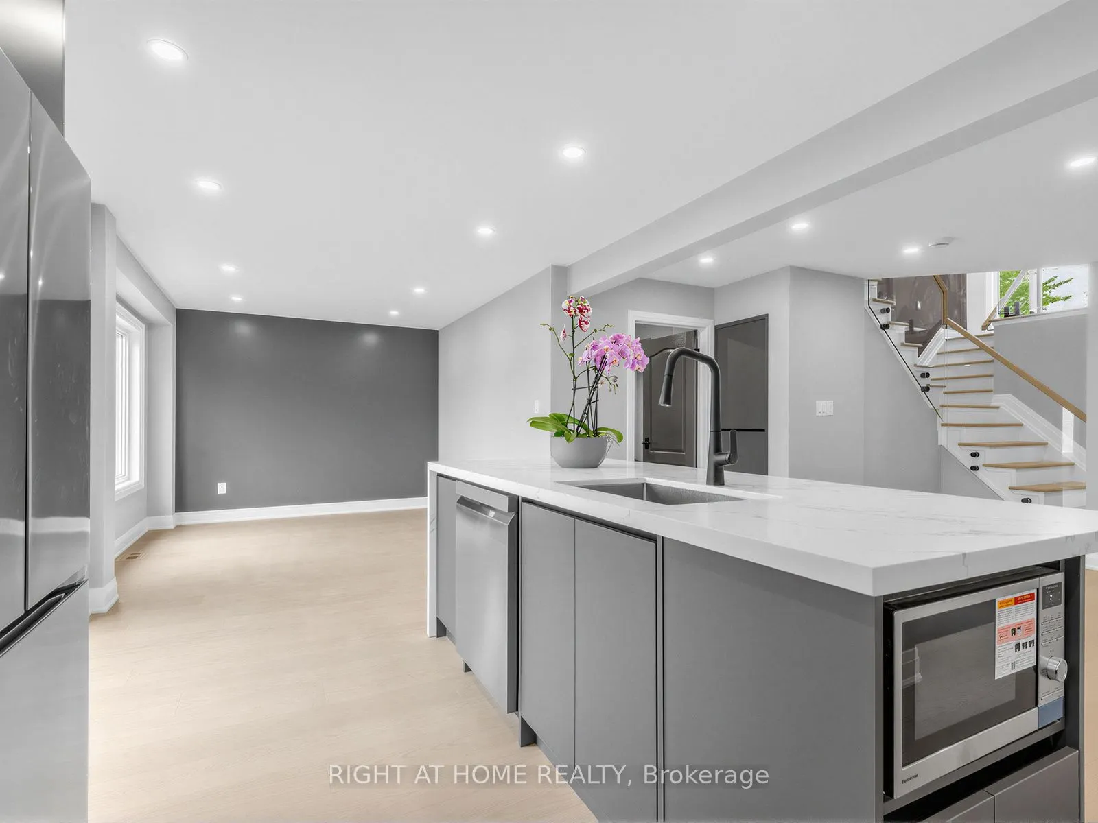 75 Borealis Avenue