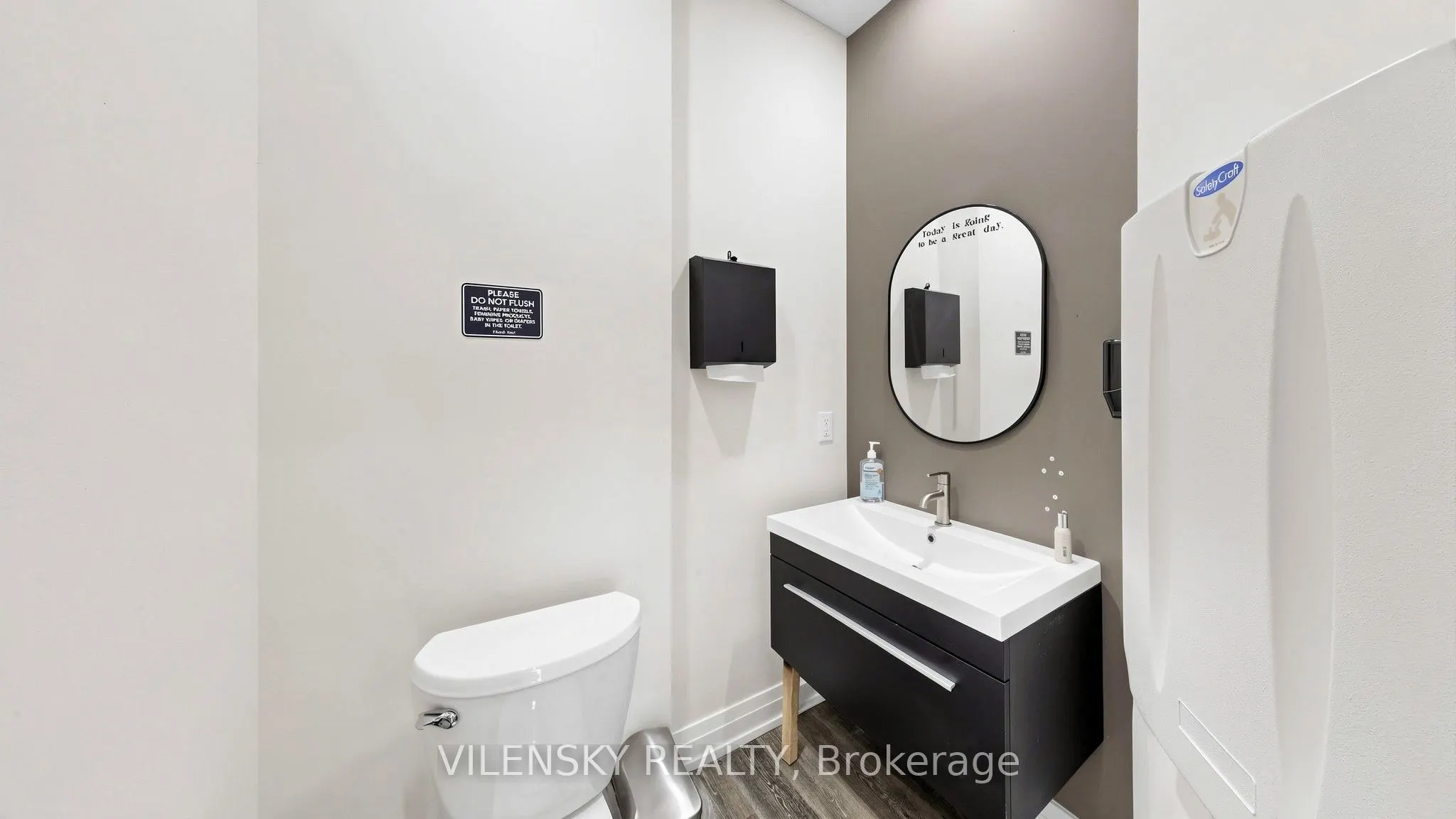 7241 Bathurst Street #11