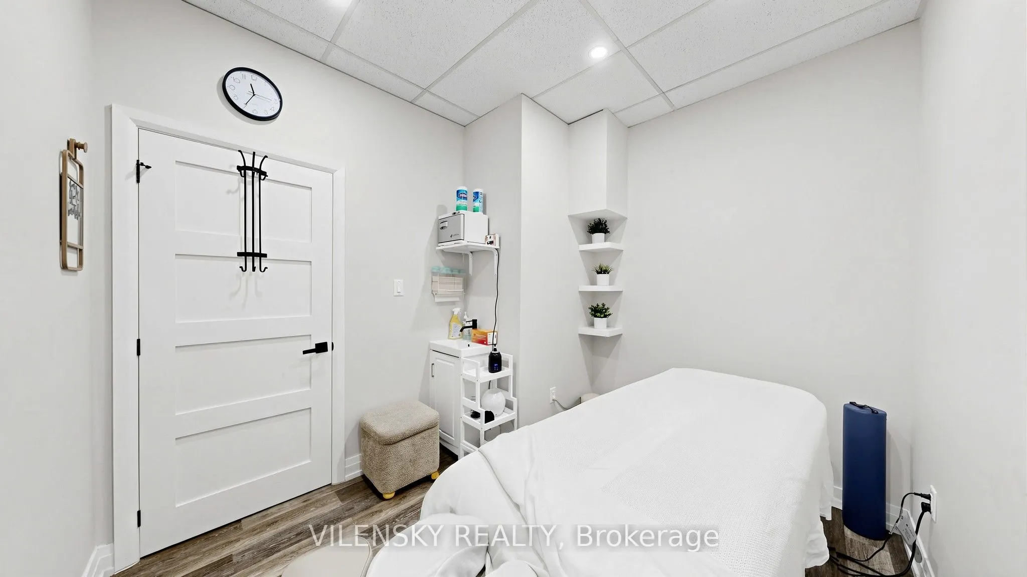 7241 Bathurst Street #11