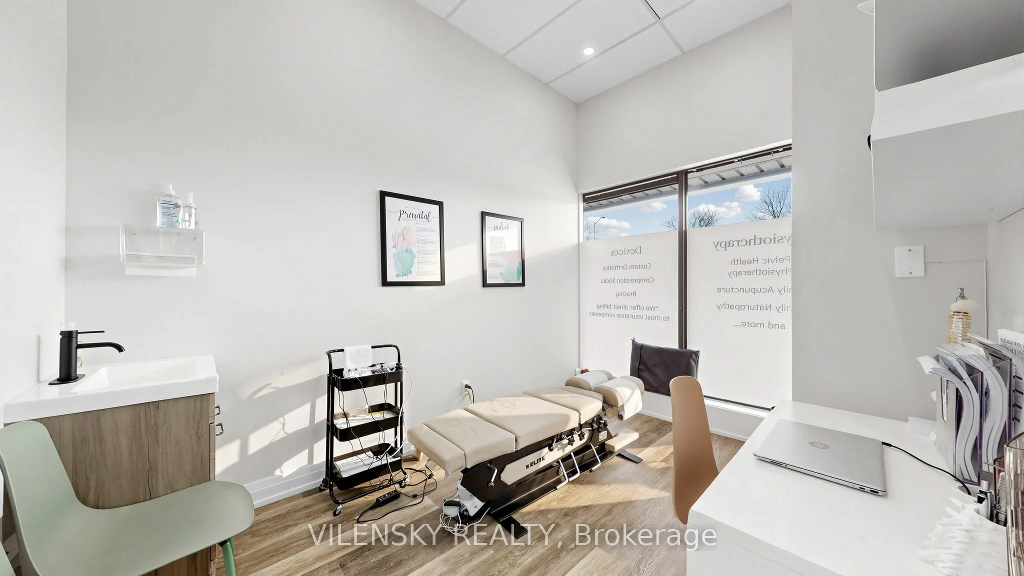 7241 Bathurst Street #11