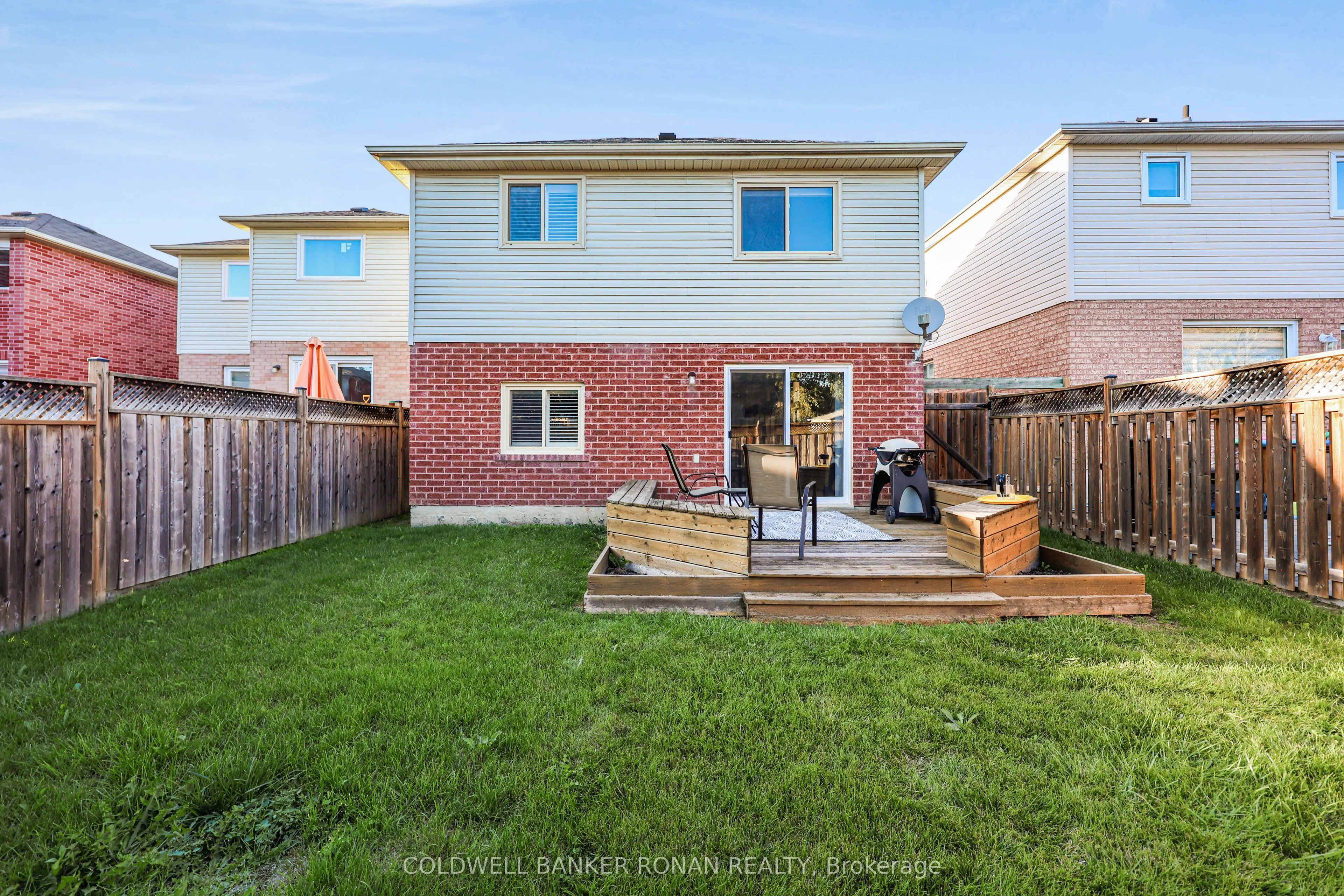 76 Gray Avenue