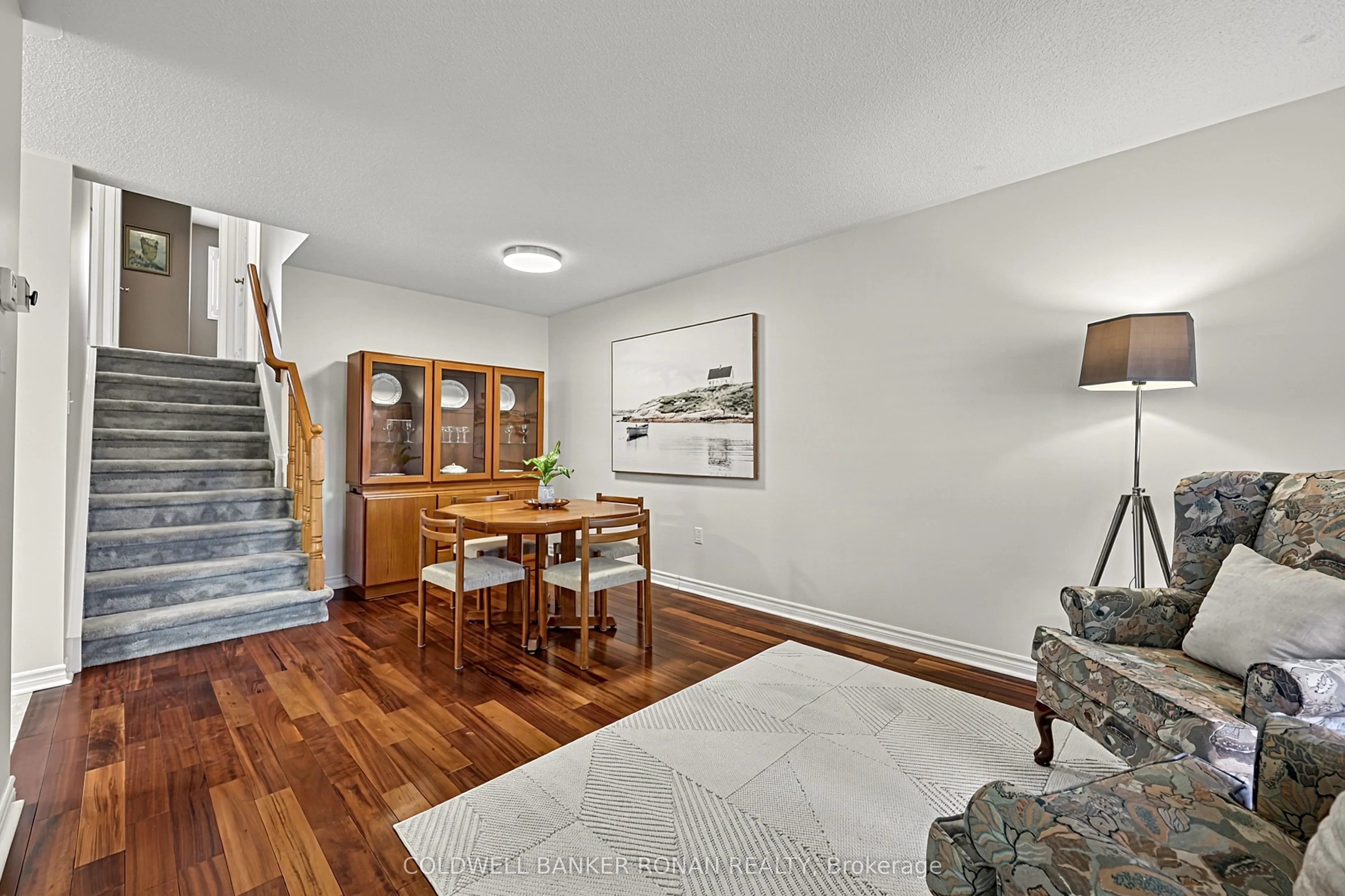 76 Gray Avenue