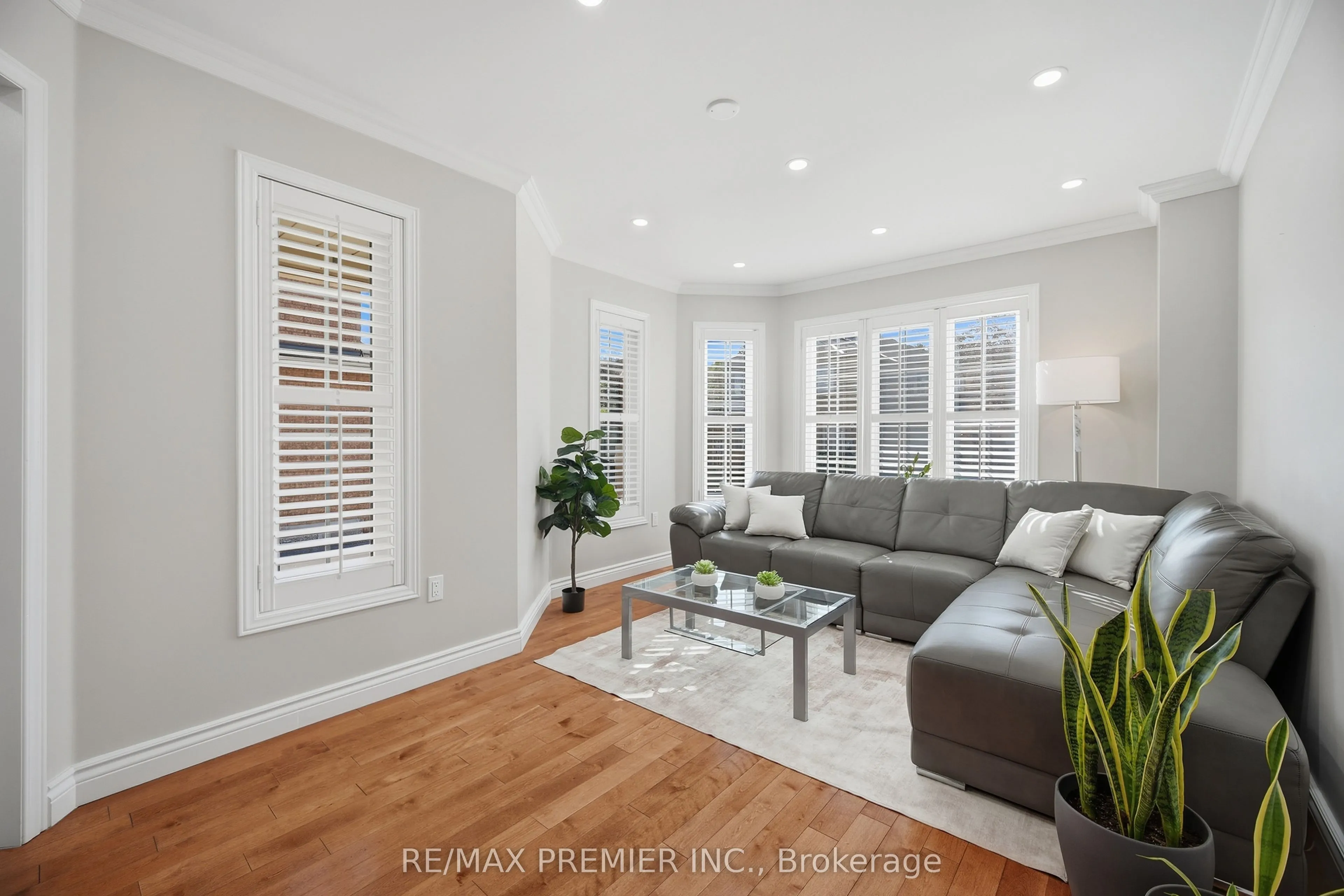102 Pinedale Gate #66