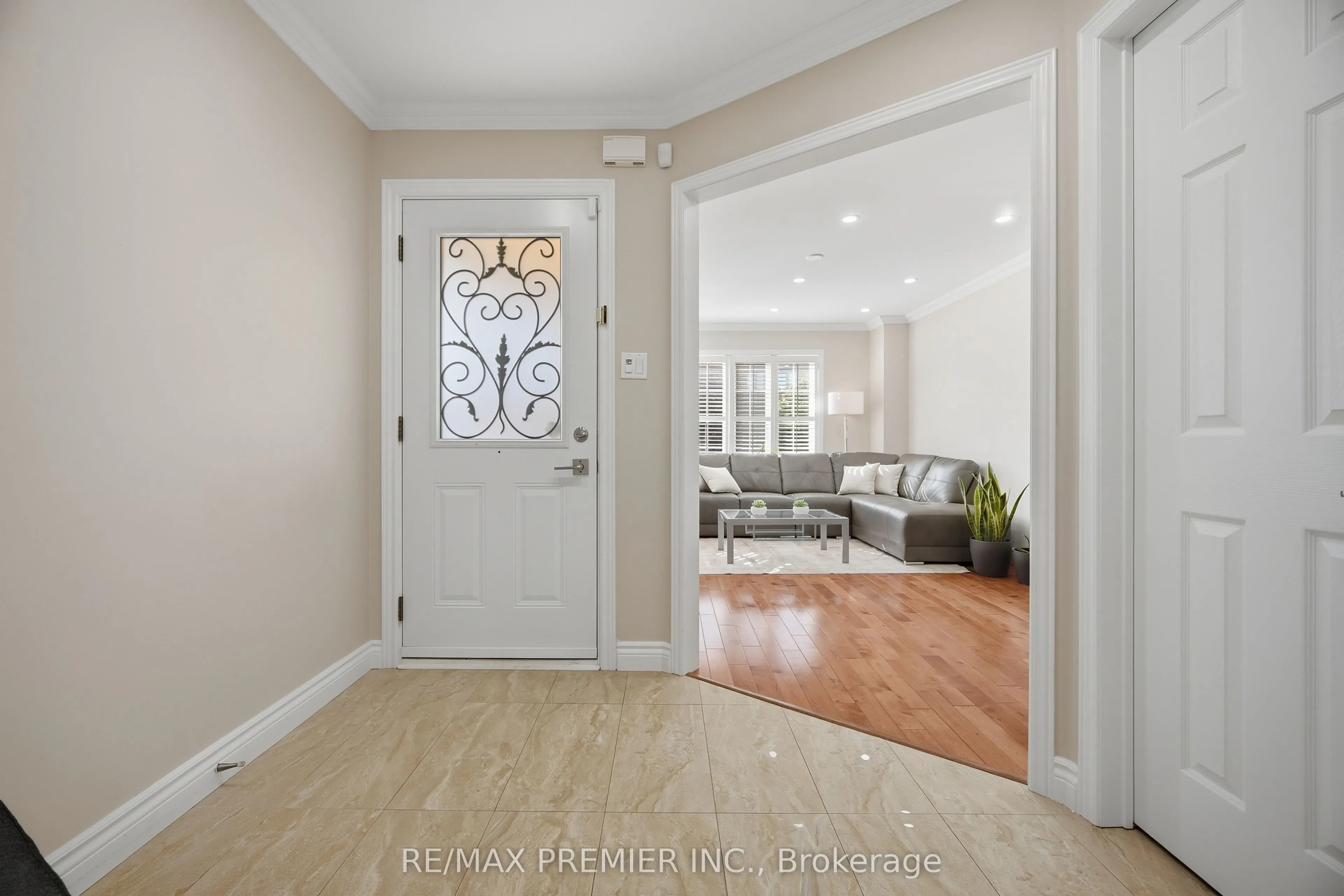 102 Pinedale Gate #66