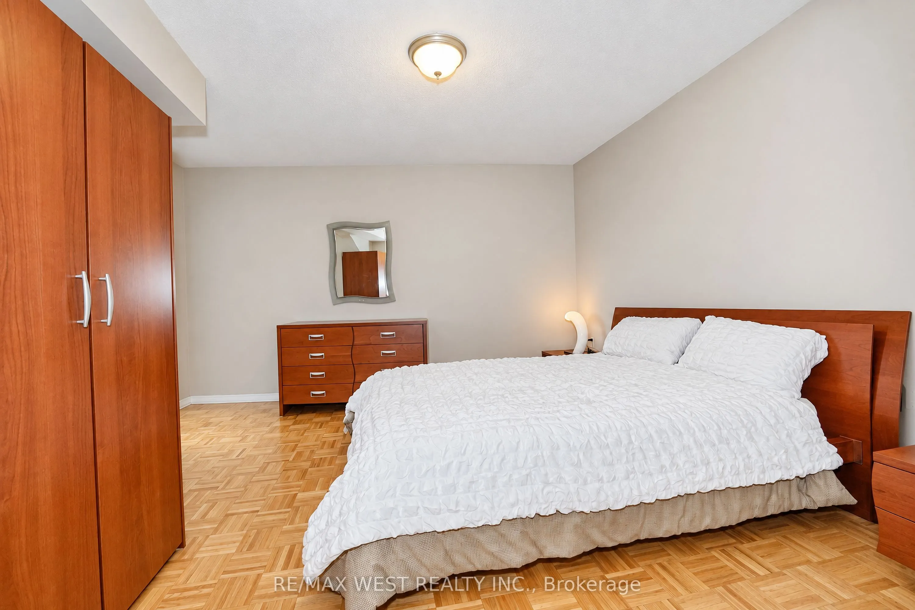 2502 Rutherford Road #322