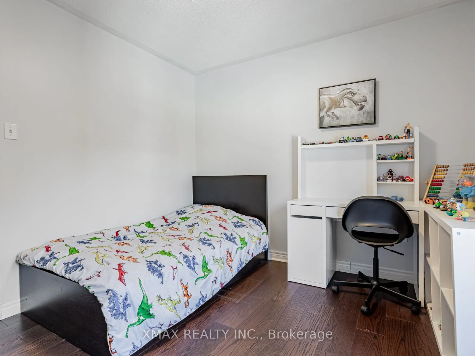 4 Depeuter Crescent