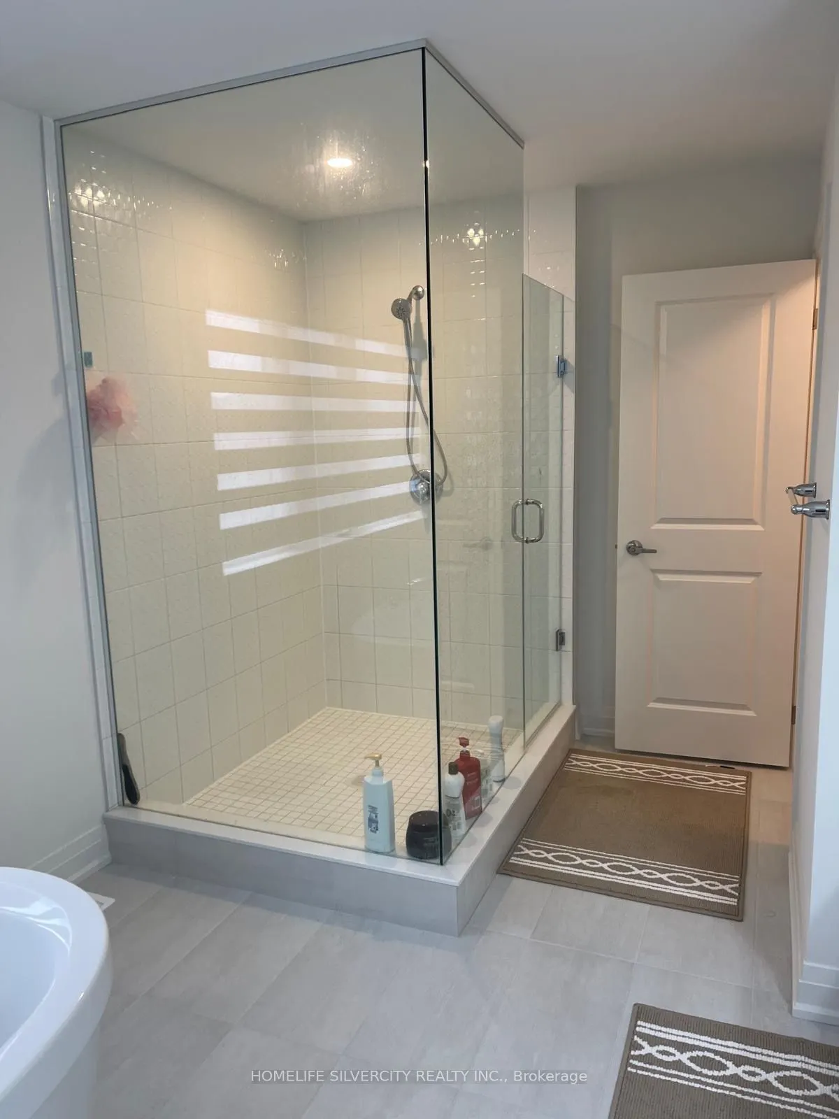 26 Hummingbird Grove